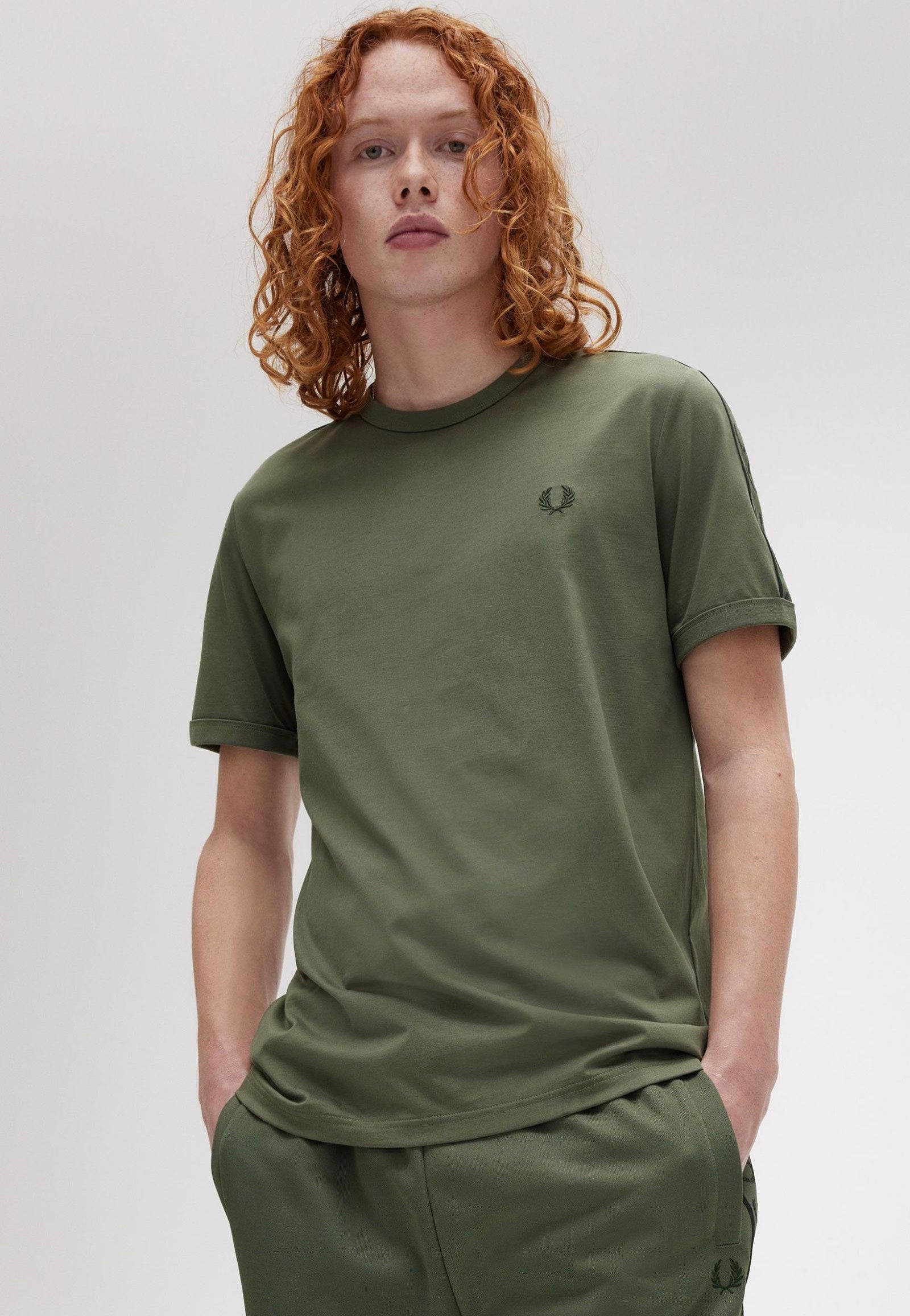 Fred Perry - Contrast Tape Ringer Laurel Wreath Green/Night Green - T-Shirt | Men-Image