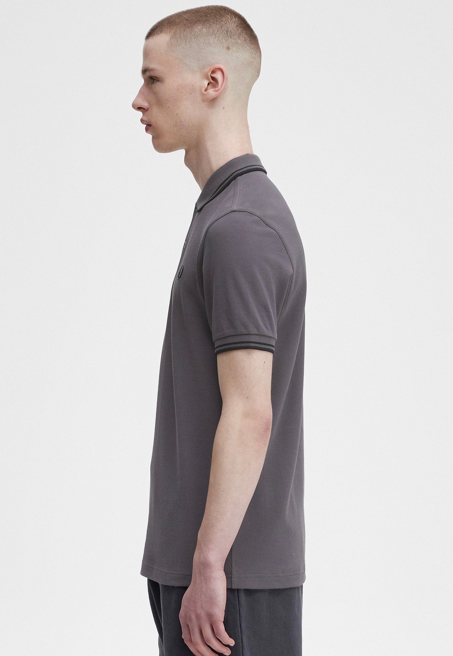 Fred Perry - Back Graphic Gunmetal - Polo | Men-Image