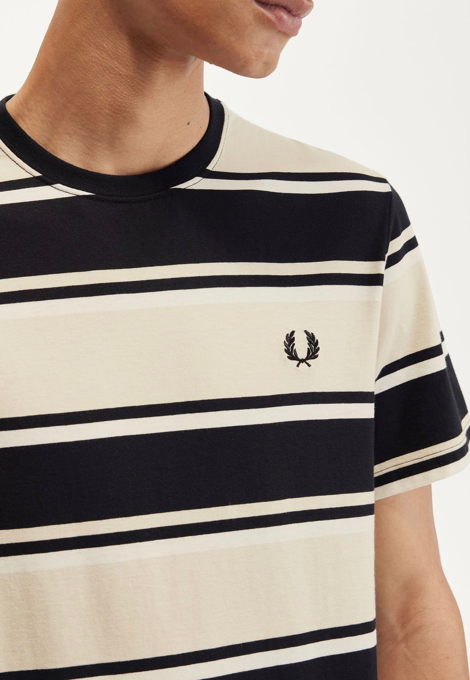 Fred Perry - Bold Stripe Oatmeal/Ecru/Black - T-Shirt | Men-Image