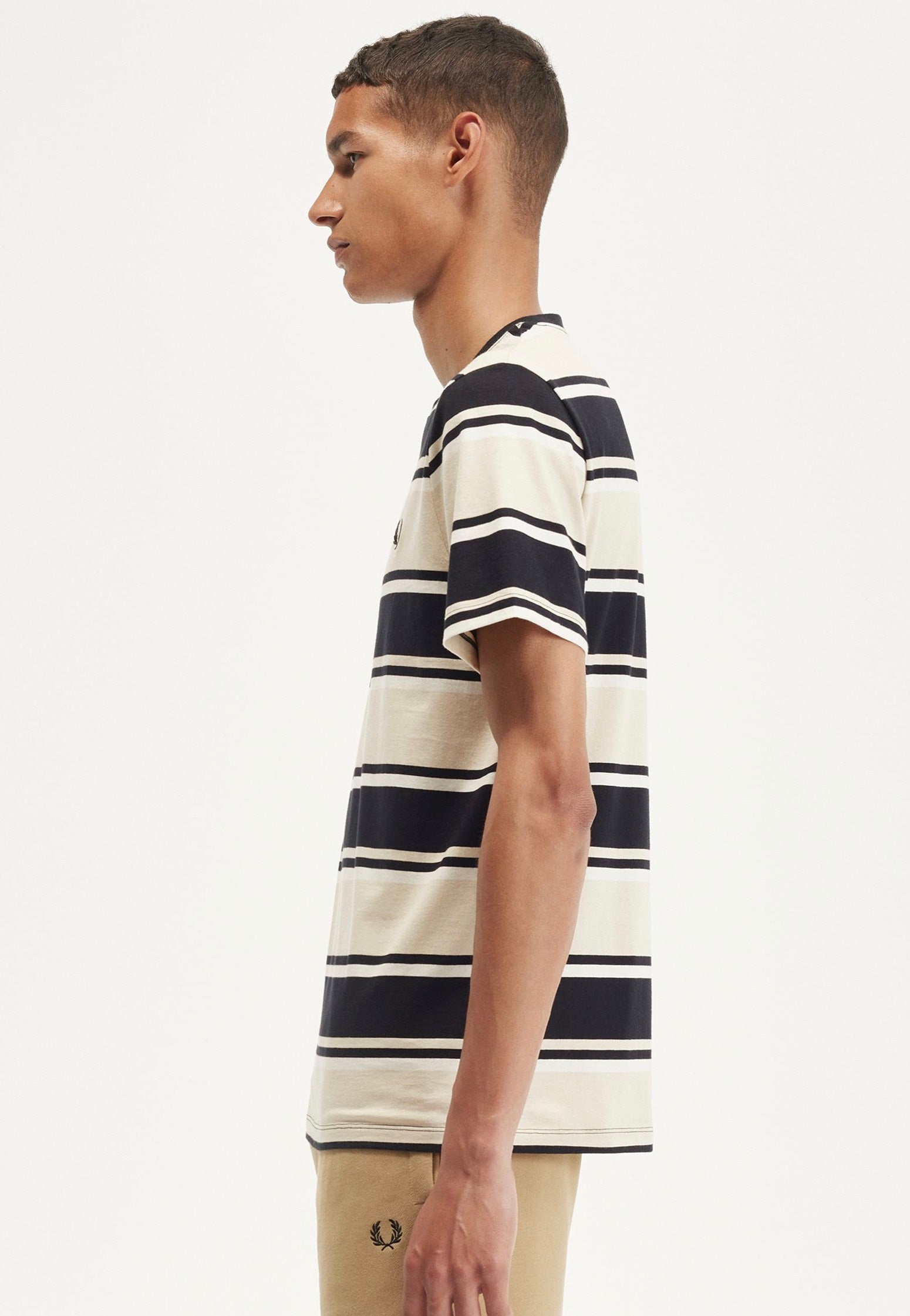 Fred Perry - Bold Stripe Oatmeal/Ecru/Black - T-Shirt | Men-Image