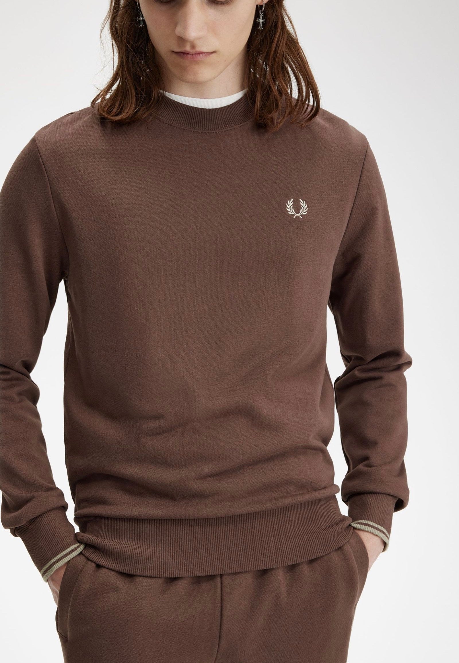 Fred Perry - Crew Neck Road Brick/Warm Grey - Sweater | Men-Image