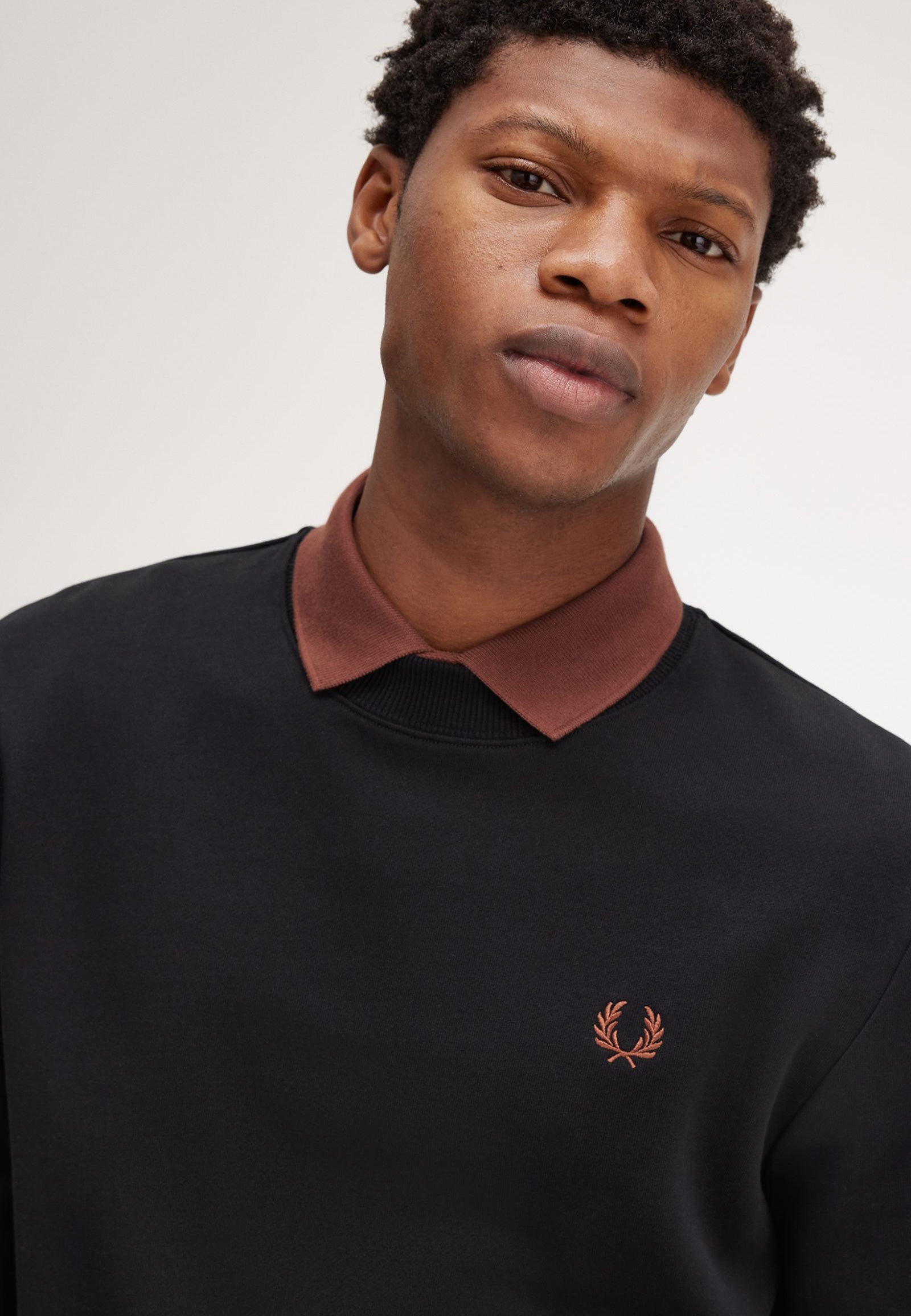 Fred Perry - Crew Neck Black/Whisky Brown - Sweater | Men-Image