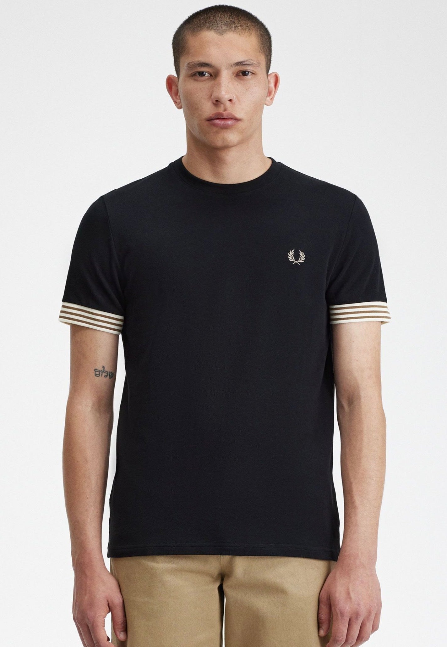 Fred Perry - Striped Cuff Black - T-Shirt | Men-Image