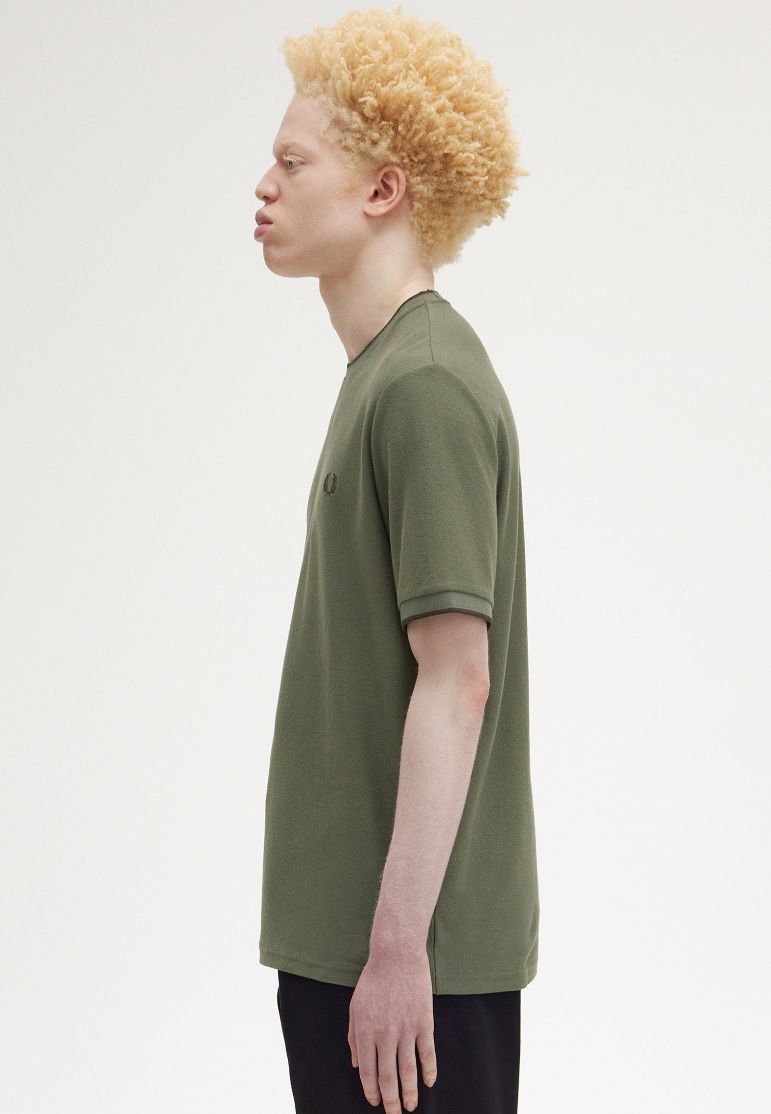 Fred Perry - Crepe Pique Laurel Wreath Green - T-Shirt | Men-Image