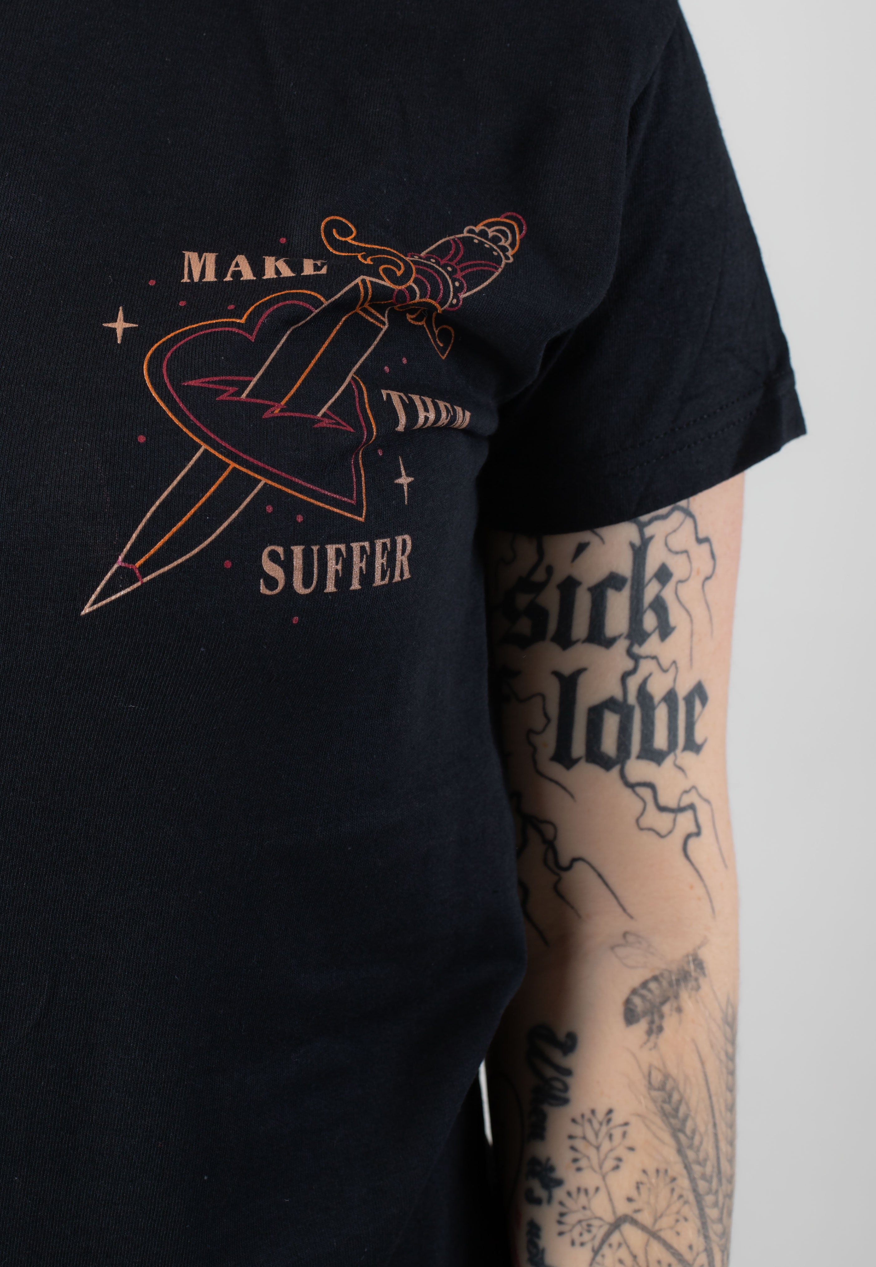 Make Them Suffer - Dagger - T-Shirt | Women-Image