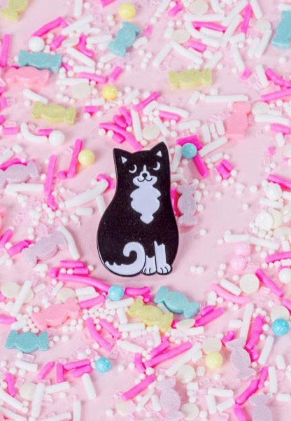 Punky Pins - Black & White Cat - Pin | Neutral-Image