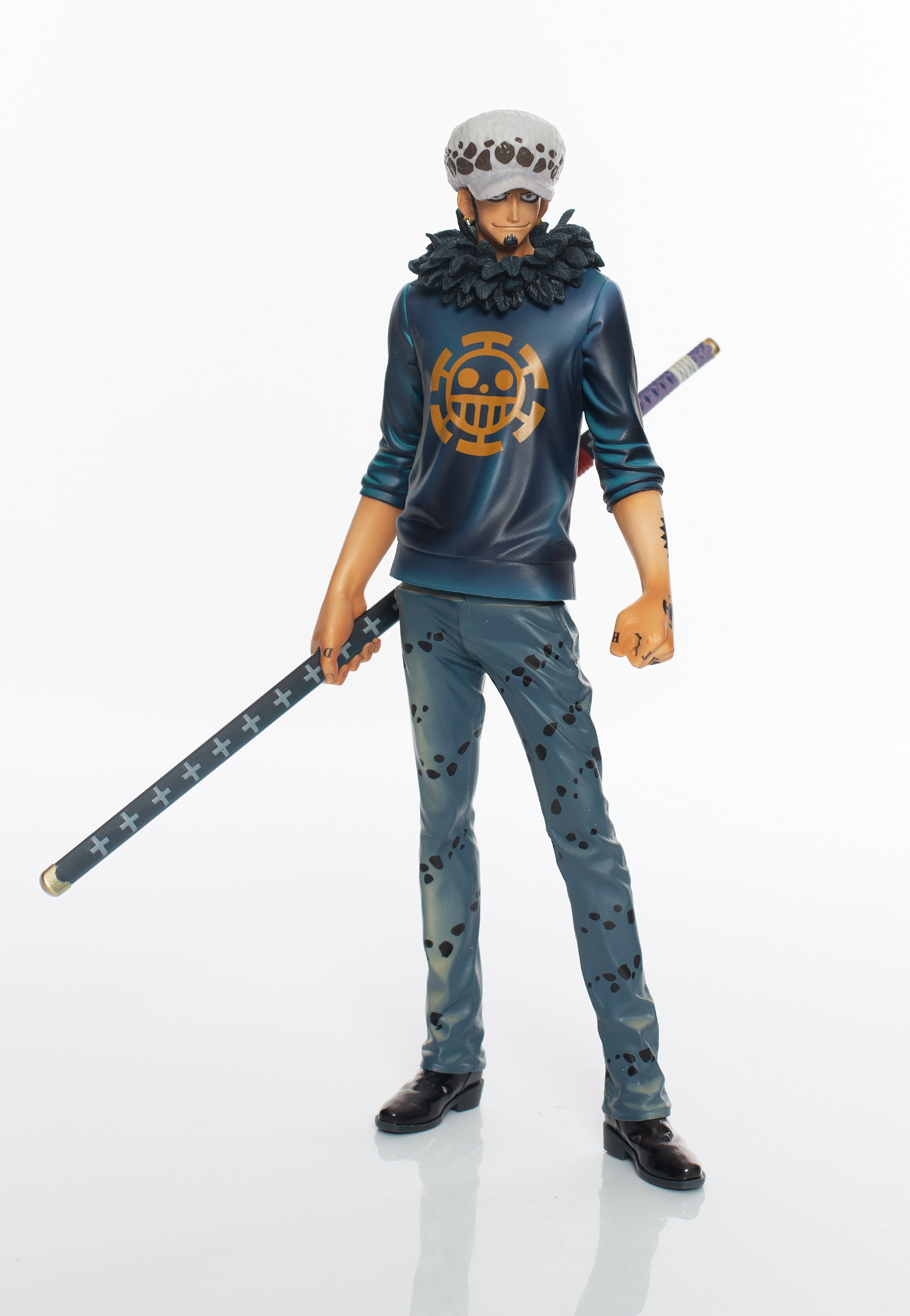 One Piece - Trafalger Law - Figure | Neutral-Image