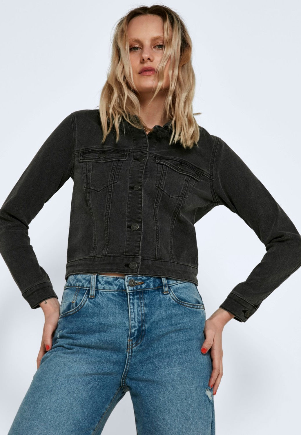 Noisy May - Debra Dark Grey Denim - Jeans Jacket | Women-Image