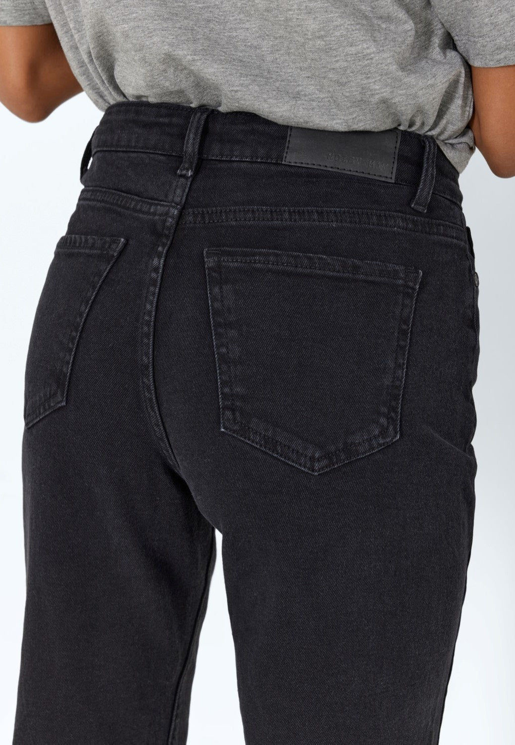 Noisy May - Moni High Waist Straight Ank Black Denim - Jeans | Women-Image