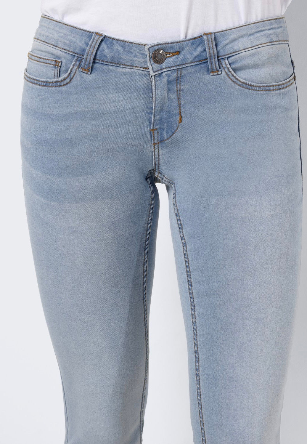 Noisy May - Allie Low Waist Skinny Light Blue Denim - Jeans | Women-Image