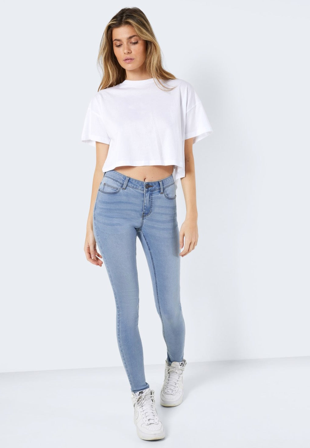 Noisy May - Billie Normal Waist Skinny Light Blue Denim - Jeans | Women-Image