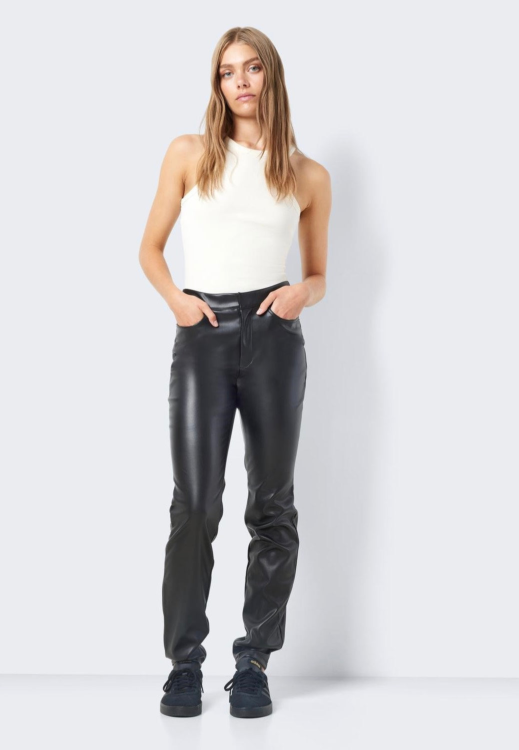 Noisy May - Andy Moni Pu Ankle Black - Pants | Women-Image