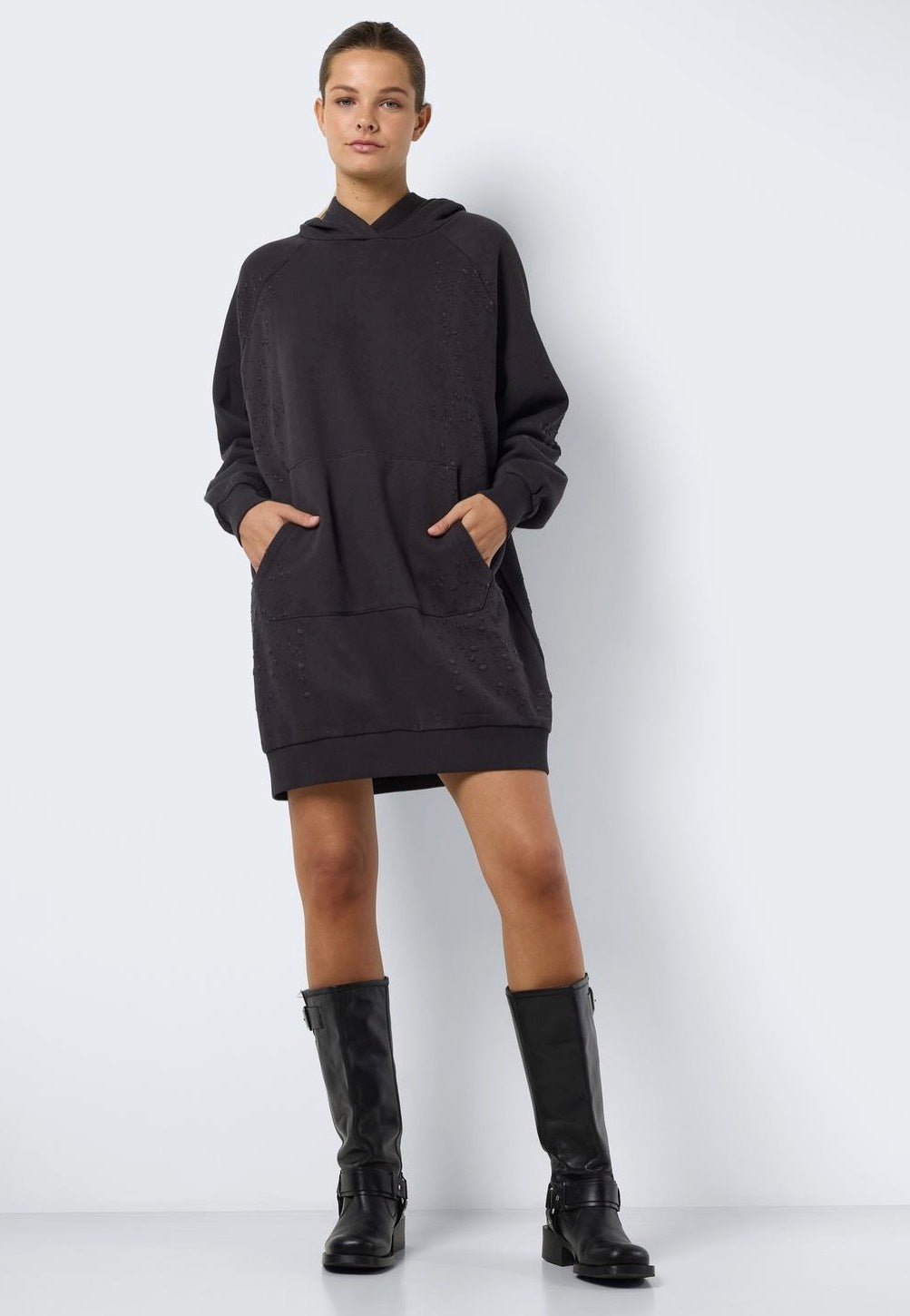 Noisy May - Lega Destroyed Hoodie Obsidian - Dress | Women-Image