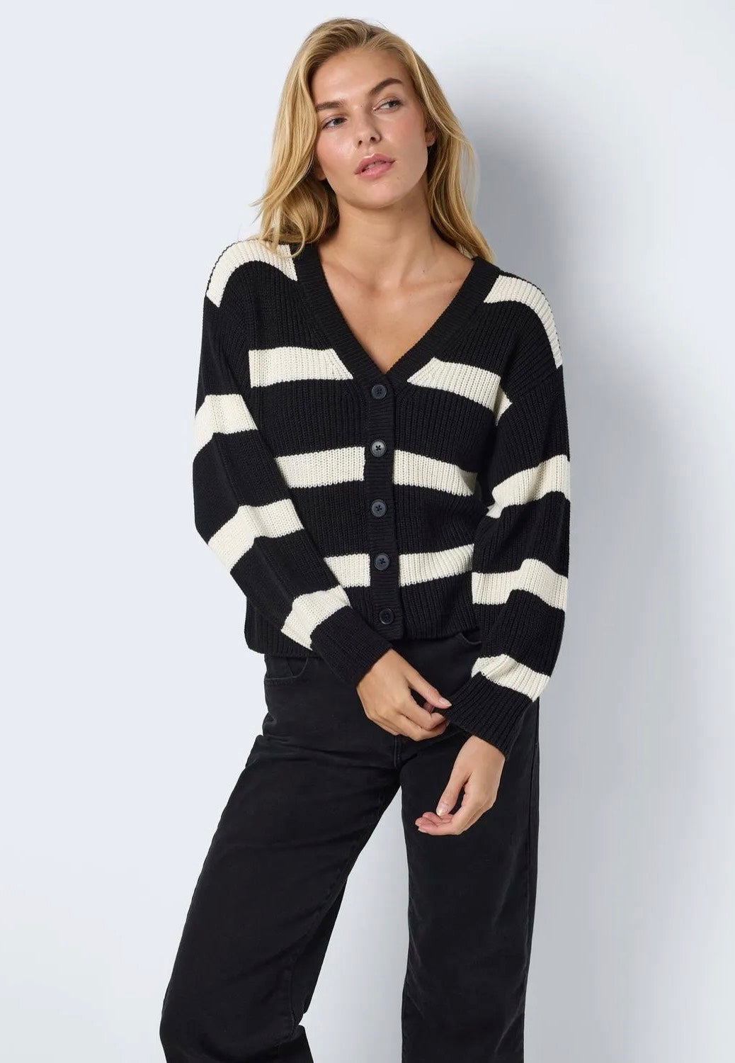 Noisy May - Maysa V Neck Black Eggnog - Cardigan | Women-Image