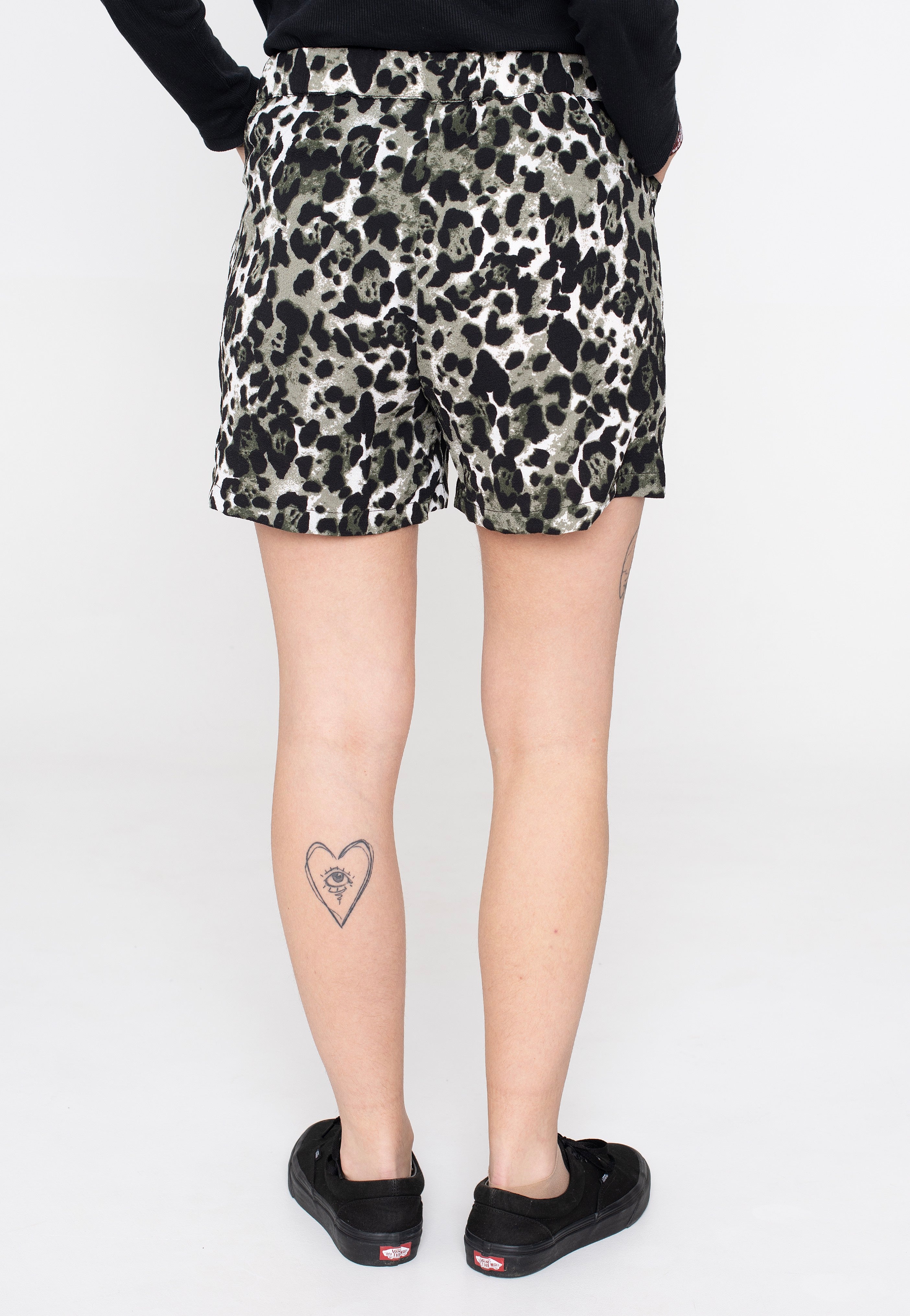 Noisy May - Clara Smiley Kalamata Leo - Shorts | Women-Image