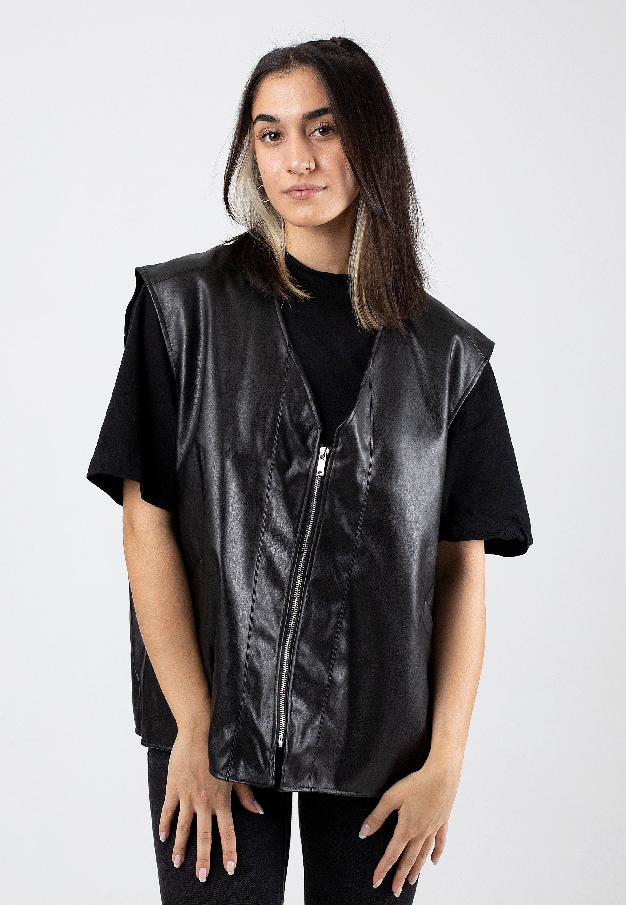 Noisy May - Gino Oversize Black - Vest | Women-Image