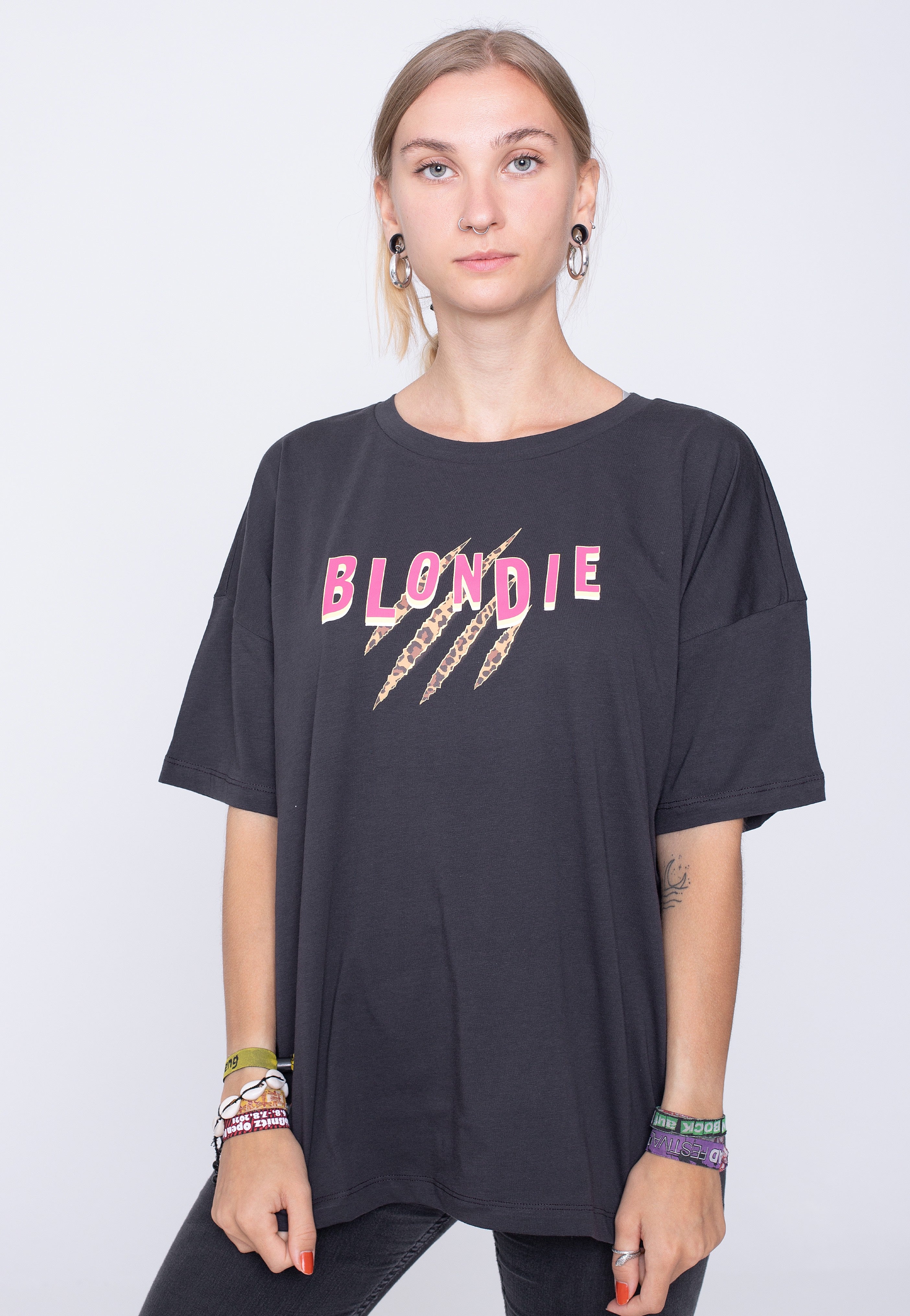 Noisy May x Blondie - Ida Obsidian - T-Shirt | Women-Image