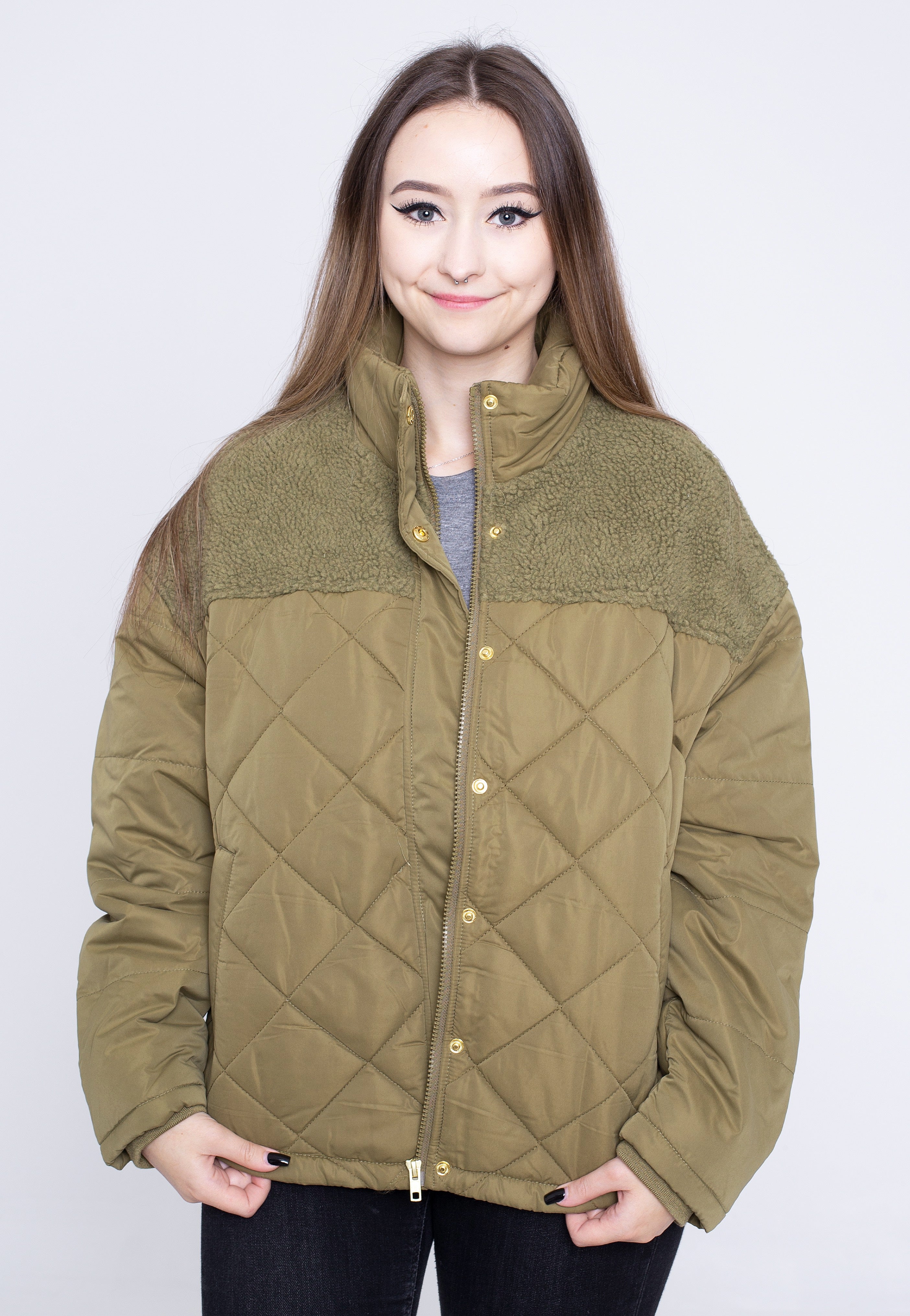 Urban Classics - Ladies Oversized Diamond Quilt Puffer Tini Olive - Jacket | Women-Image