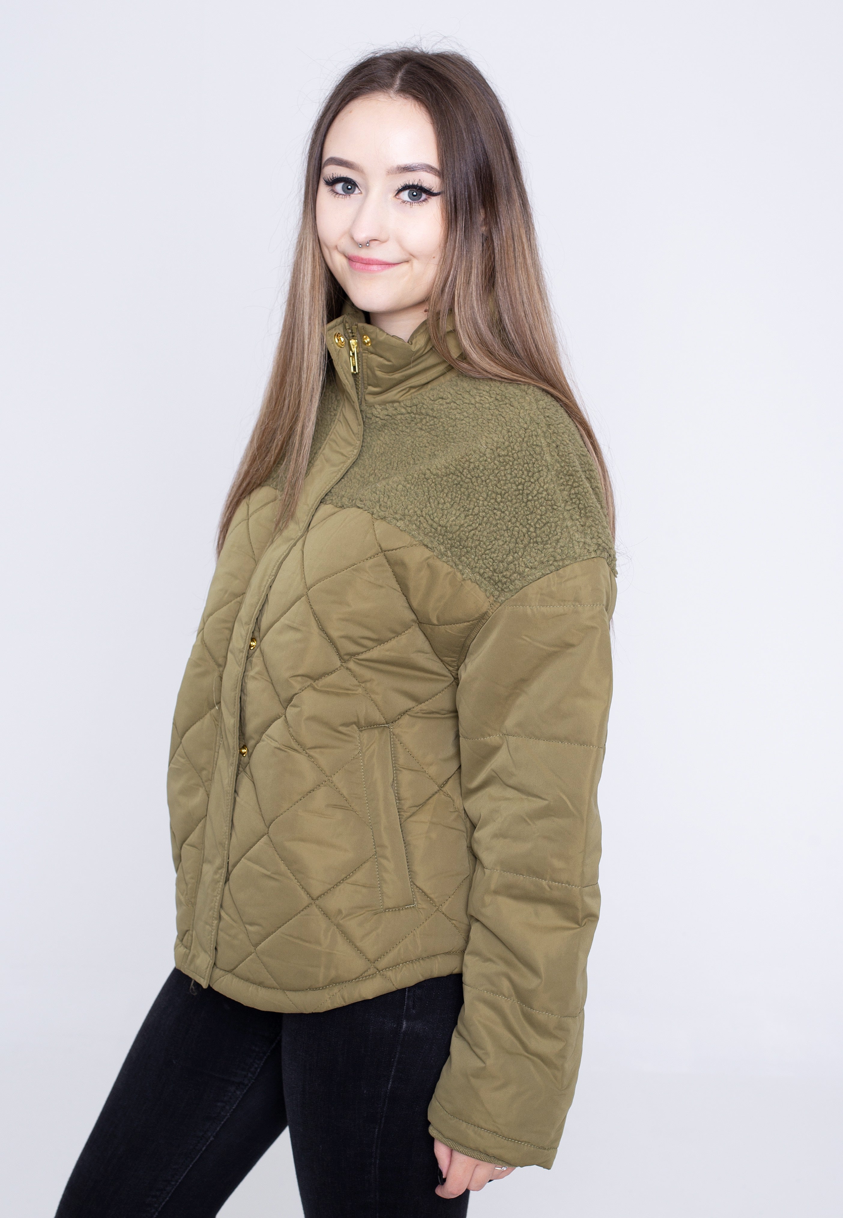 Urban Classics - Ladies Oversized Diamond Quilt Puffer Tini Olive - Jacket | Women-Image