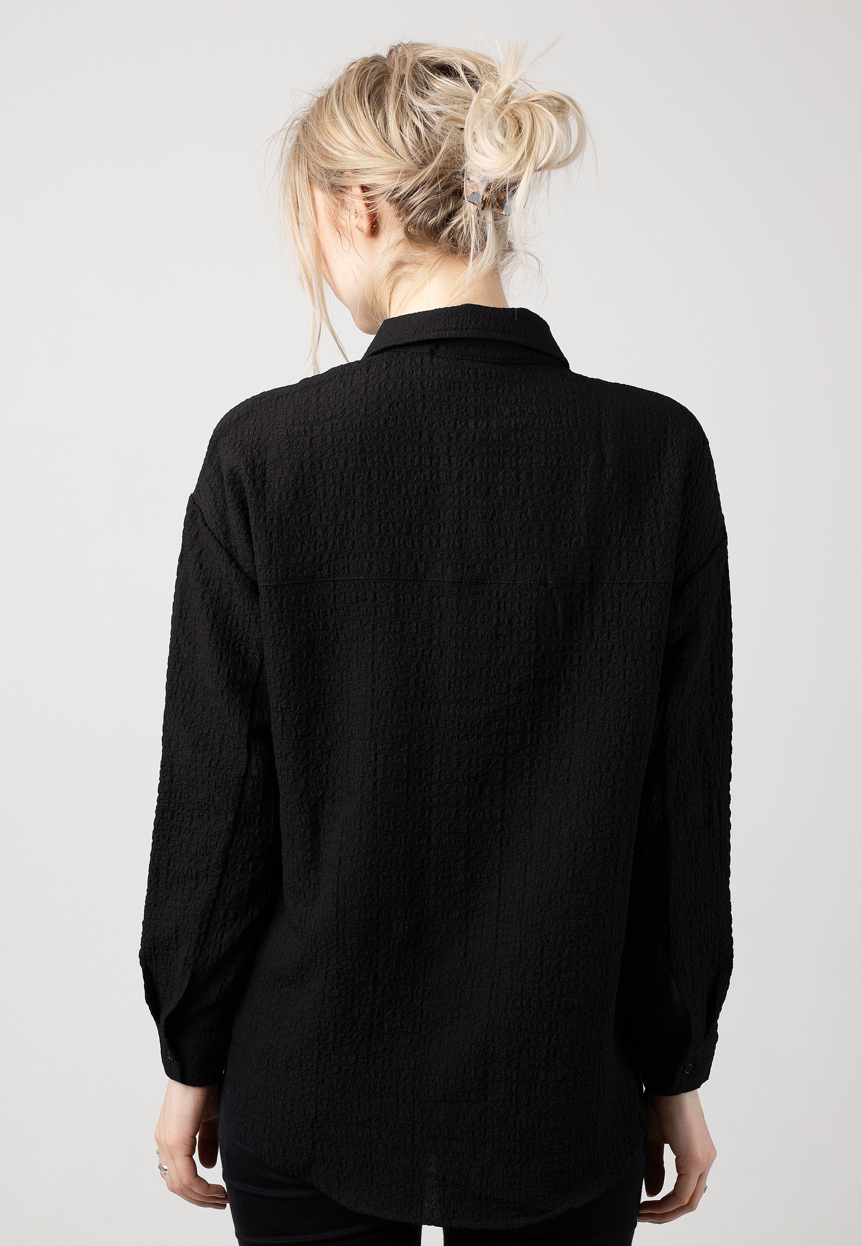 Noisy May - Ripple Oversized Black - Shirt | Women-Image