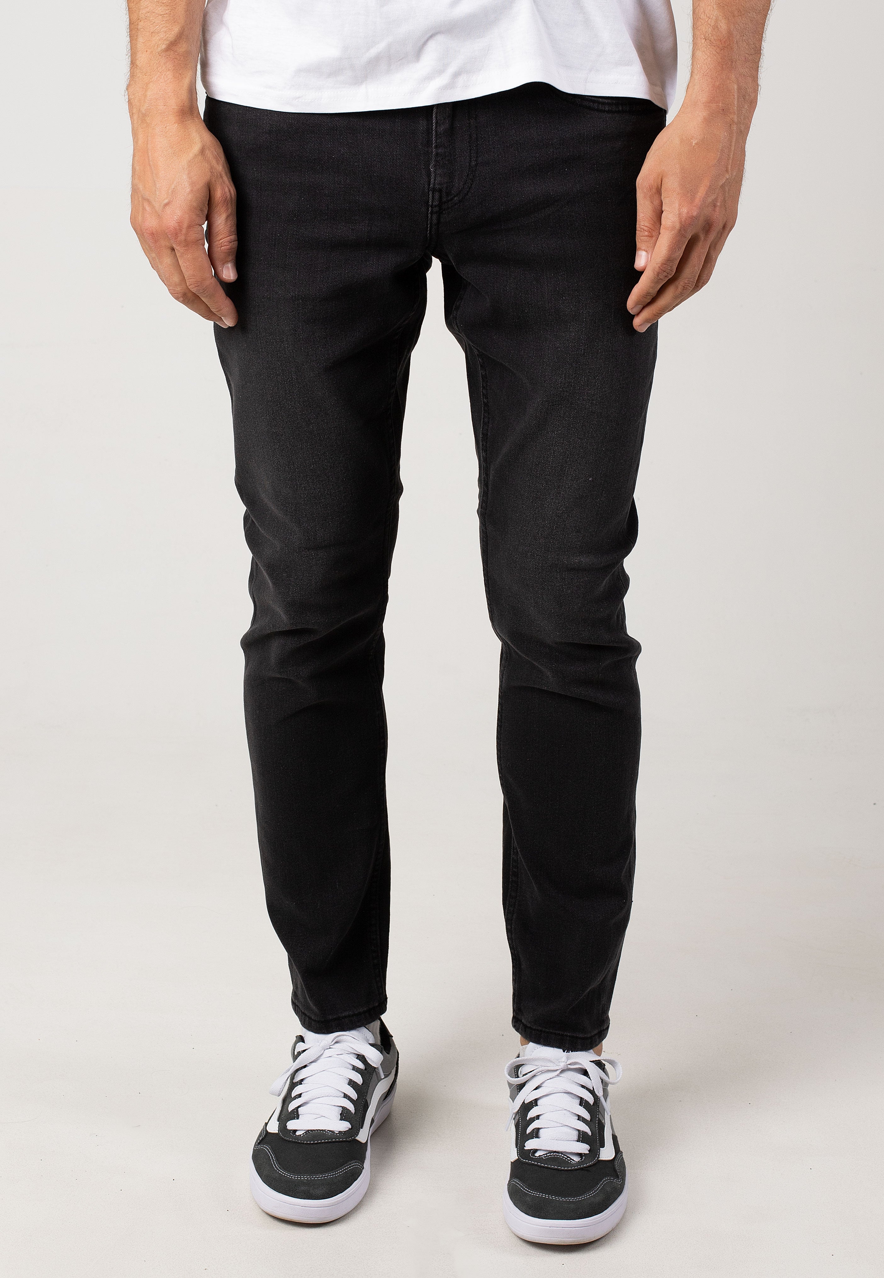 Only & Sons - Loom Slim Box Pim Washed Black - Jeans | Men-Image