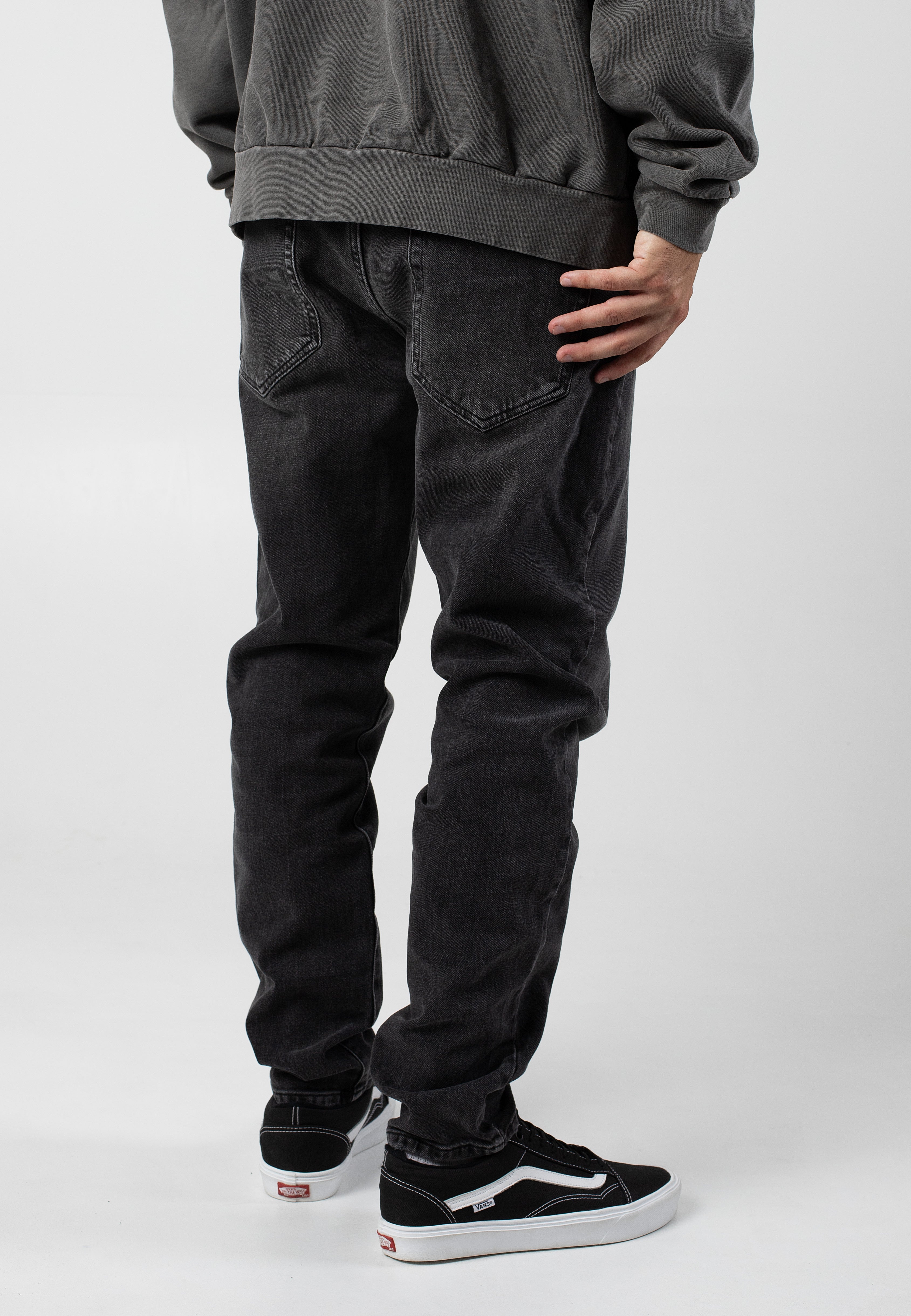 Only & Sons - Yoke Tapered Black Denim - Jeans | Men-Image