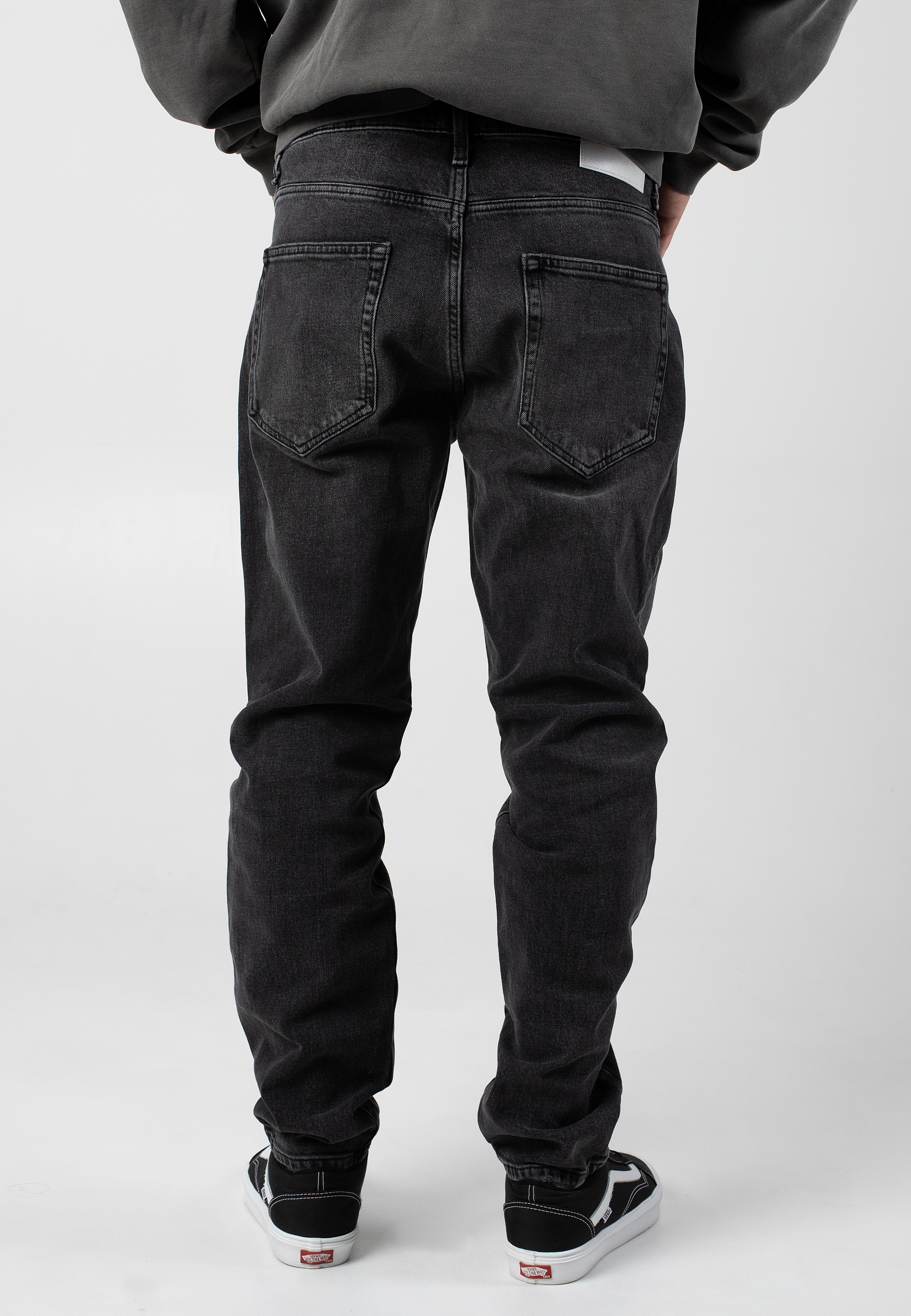 Only & Sons - Yoke Tapered Black Denim - Jeans | Men-Image