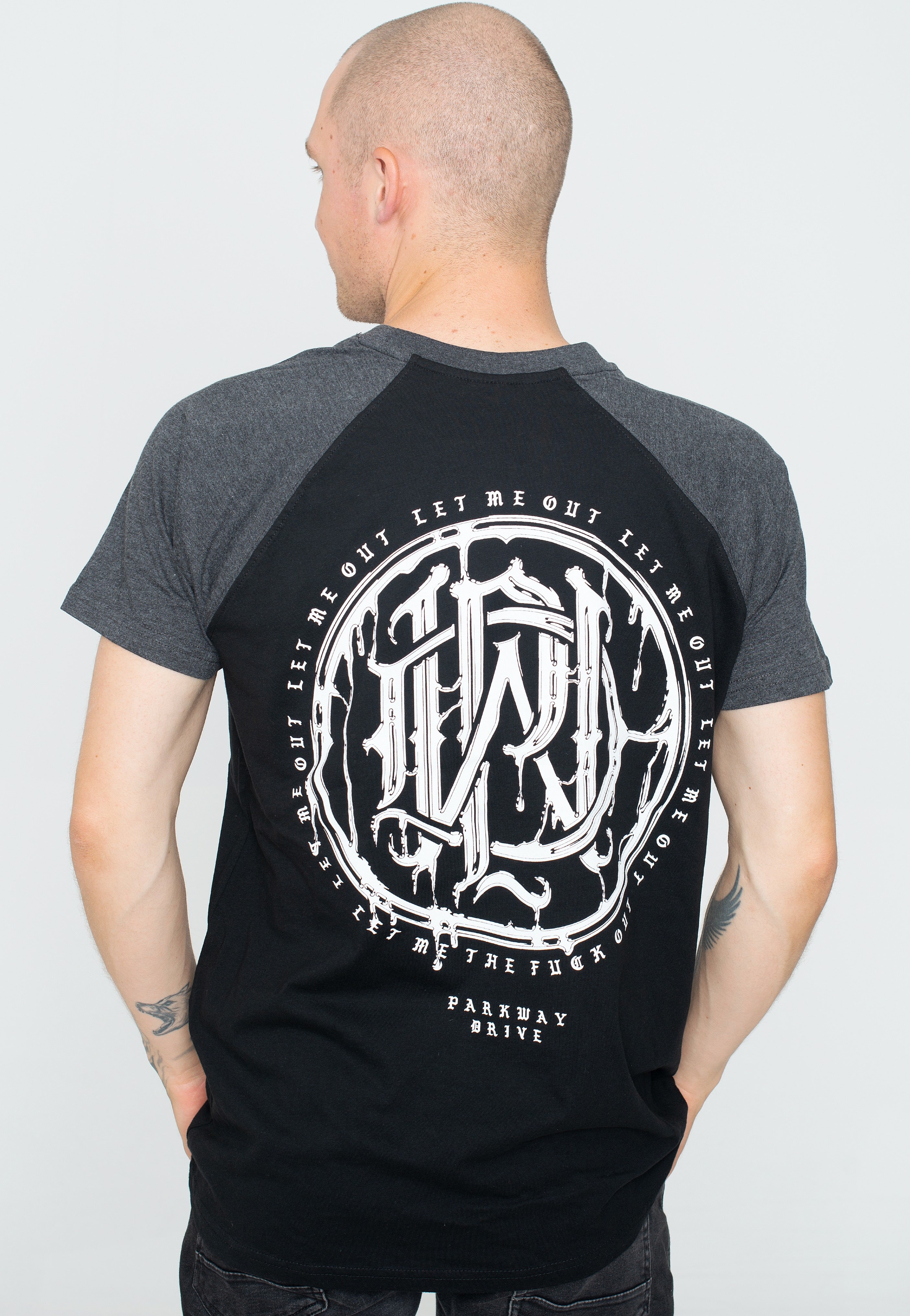 Parkway Drive - Glitch Logo Charcoal/Black Raglan - T-Shirt | Men-Image