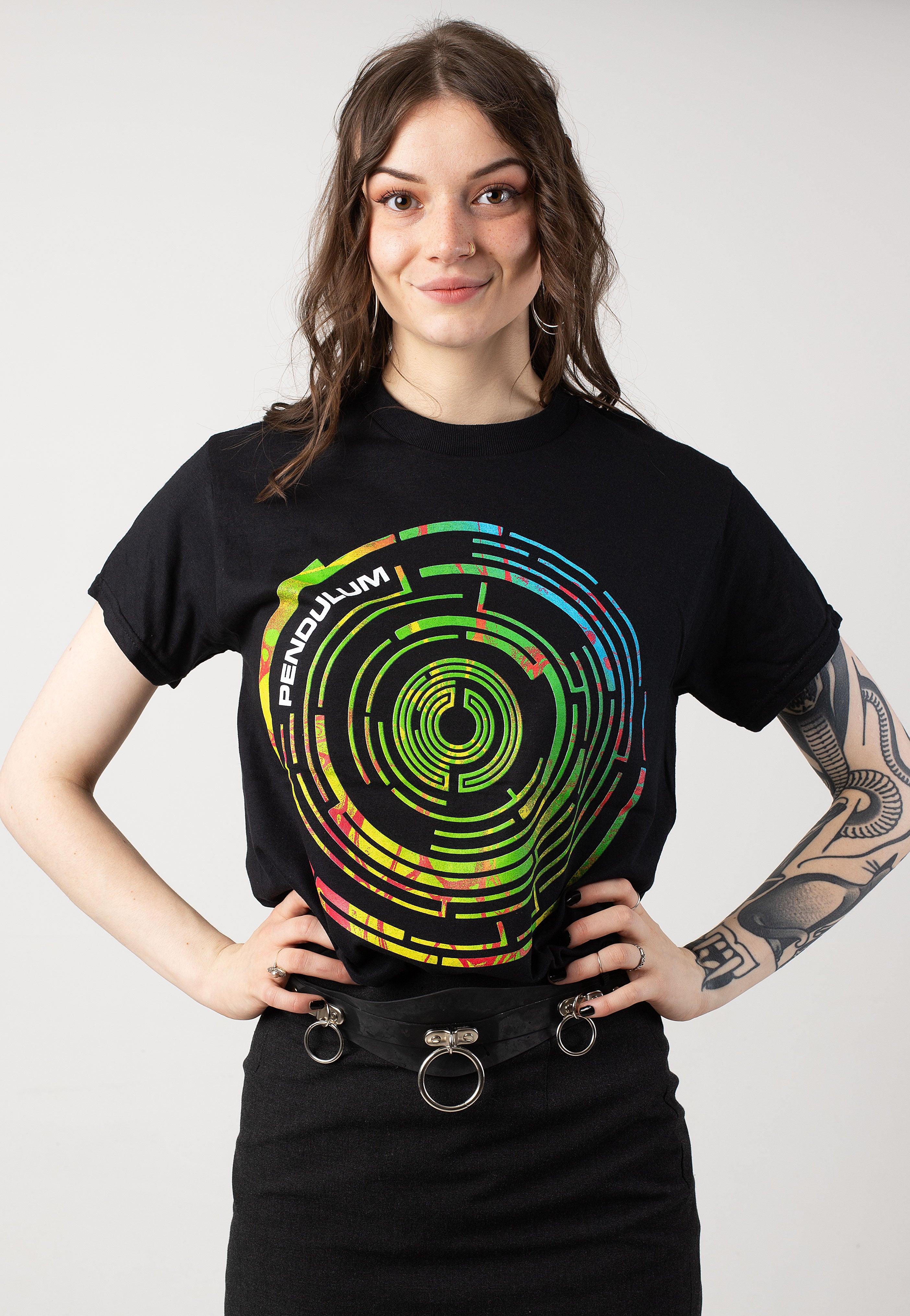 Pendulum - Logo Rainbow - T-Shirt | Women-Image