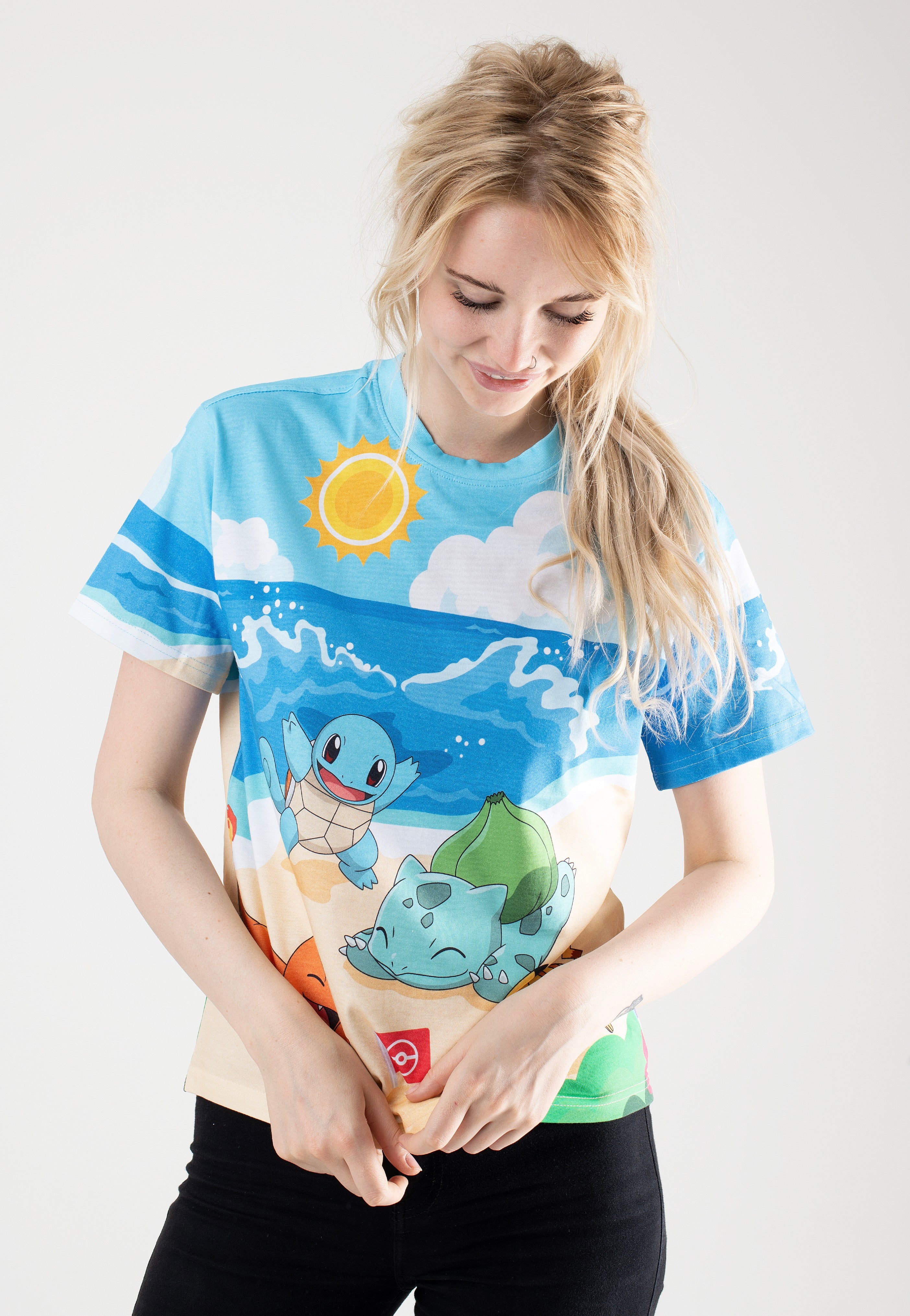 Pokémon - Beach Day Allover - T-Shirt | Women-Image