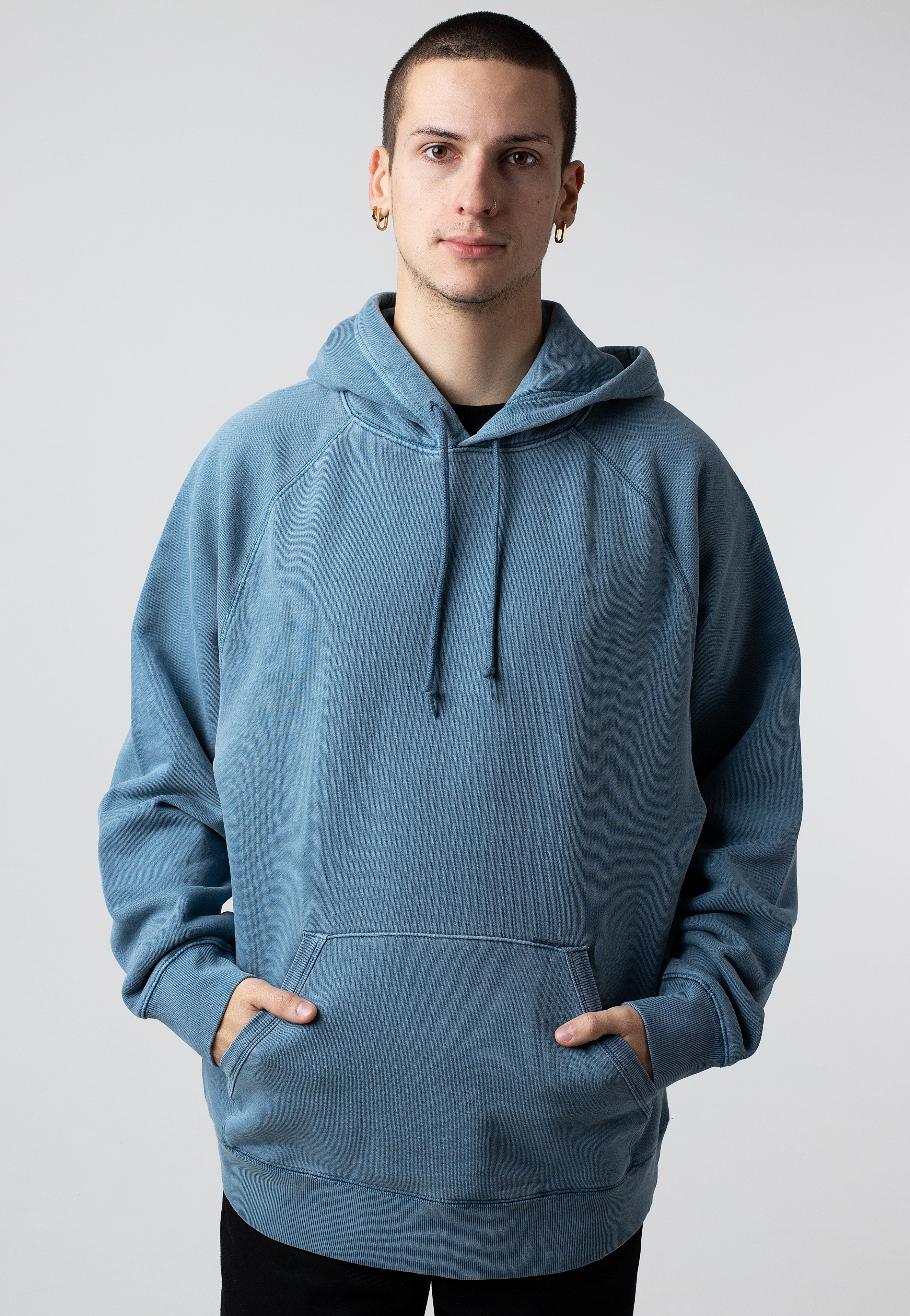 Carhartt WIP - Hooded Taos Garment Dyed Vancouver Blue - Hoodie | Men-Image