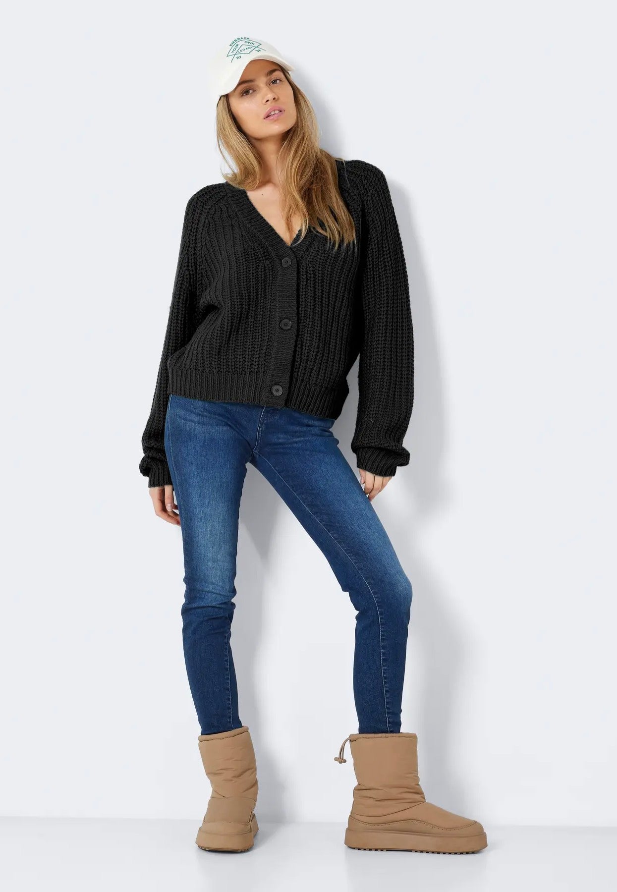 Noisy May - Charlie V-Neck Knit - Cardigan | Women-Image