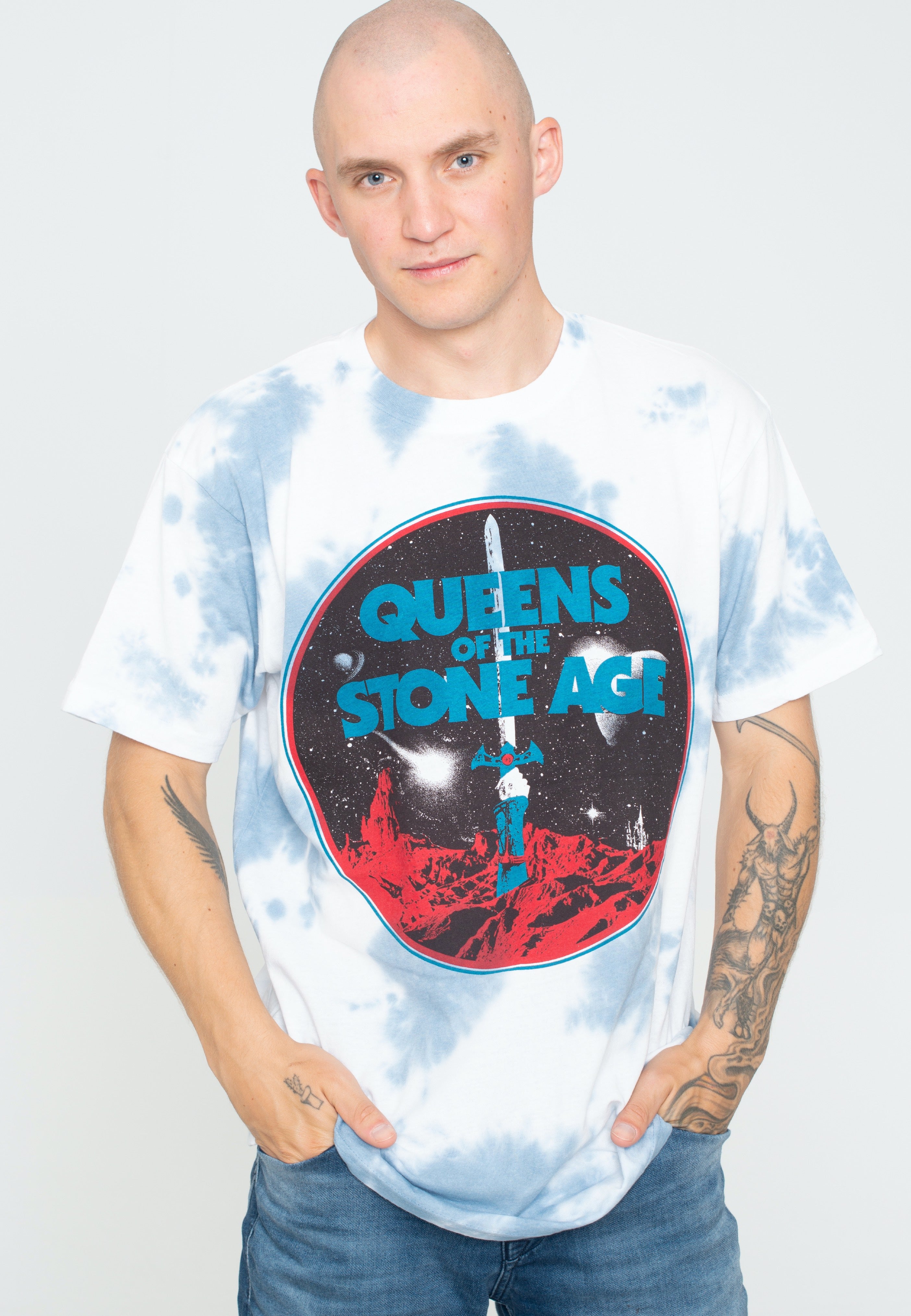 Queens Of The Stone Age - Branca Sword Dip-Dye - T-Shirt | Men-Image