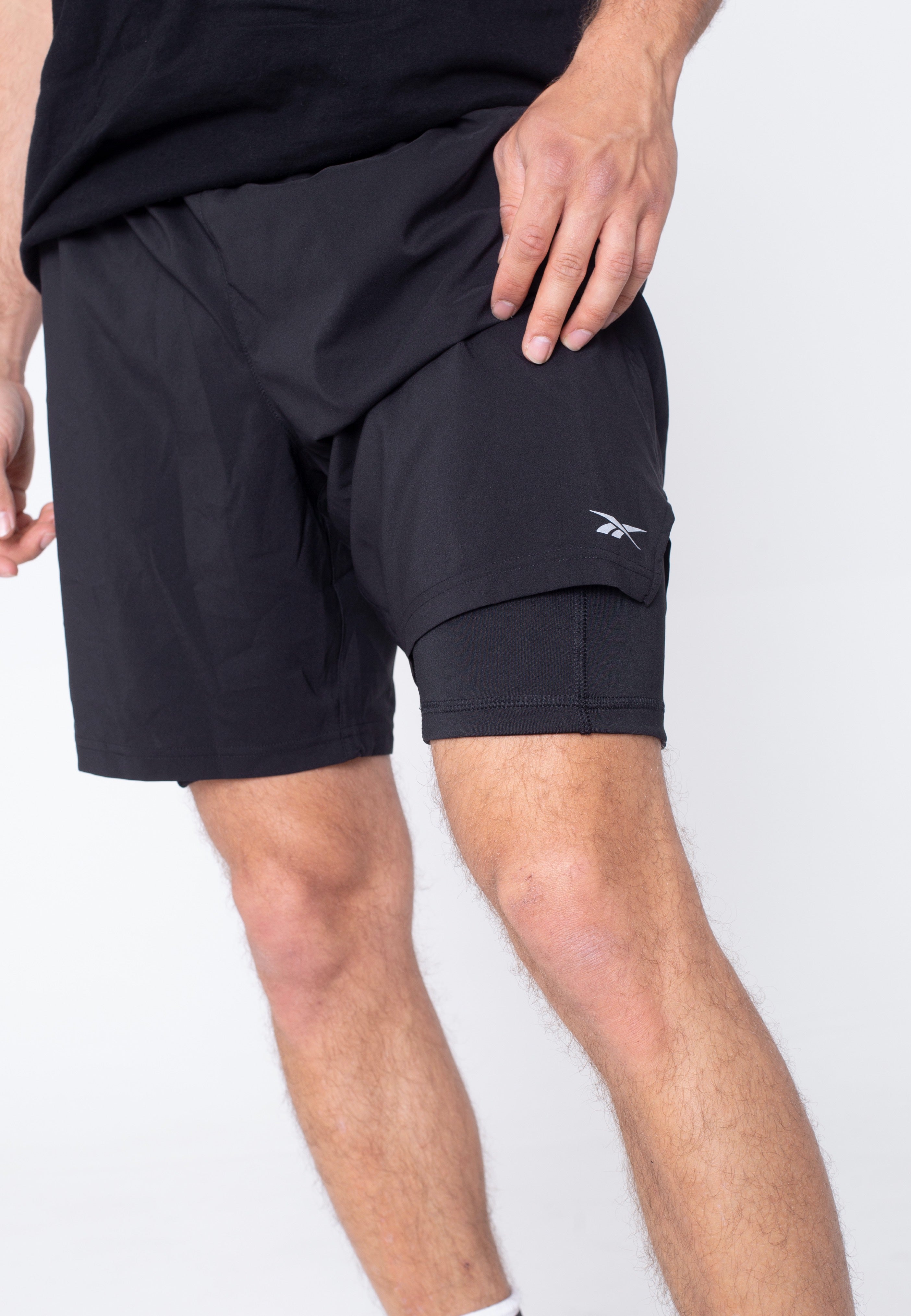 Reebok - Re 2/1 Running Essentials Speedwick Reecycled Black - Shorts | Men-Image