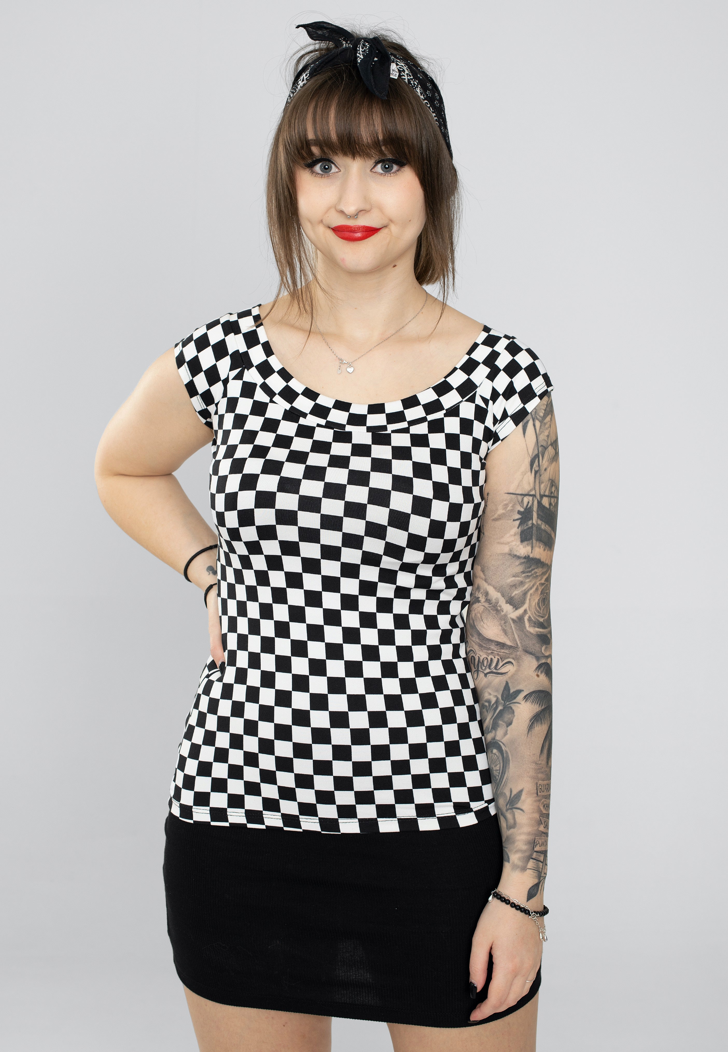 Retrolicious - Boat Neck Black/White Checkers - Top | Women-Image