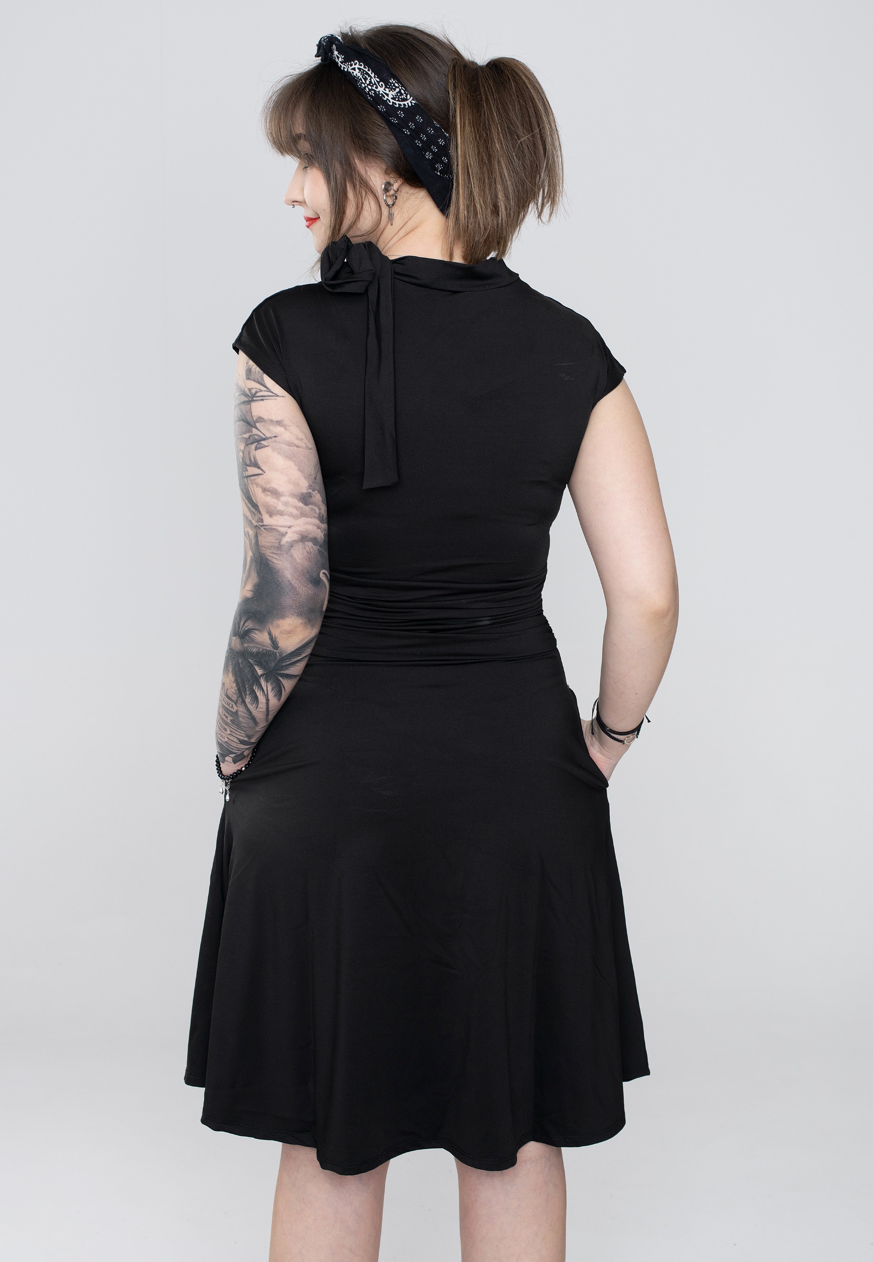 Retrolicious - Bombshell Black - Dress | Women-Image