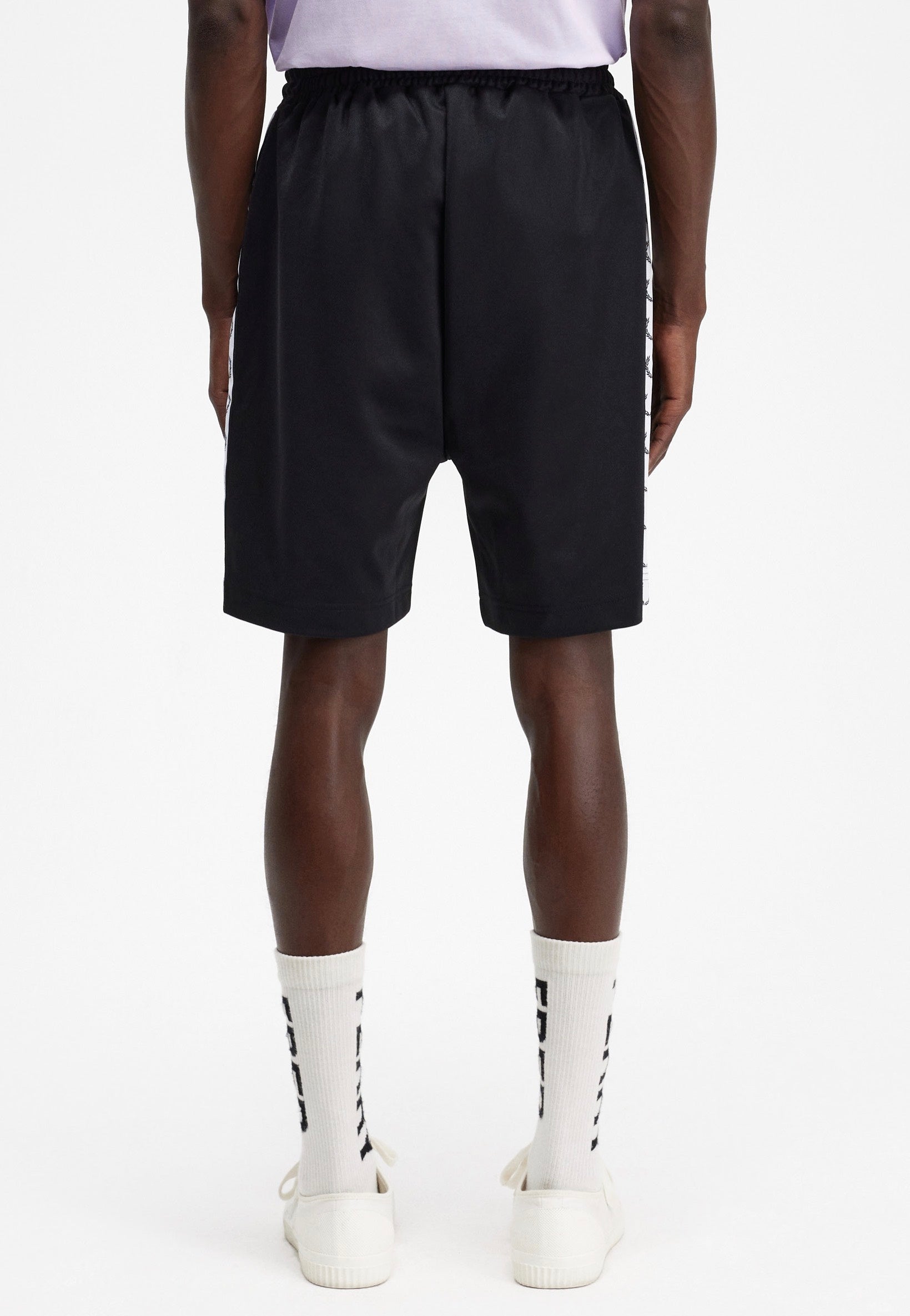 Fred Perry - Taped Tricot Black - Shorts | Men-Image