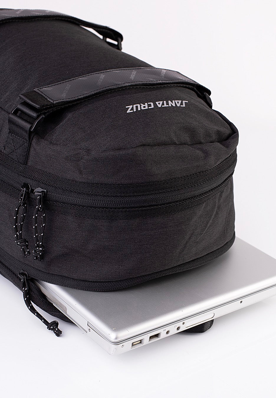 Santa Cruz - Sabre Black - Backpack | Neutral-Image