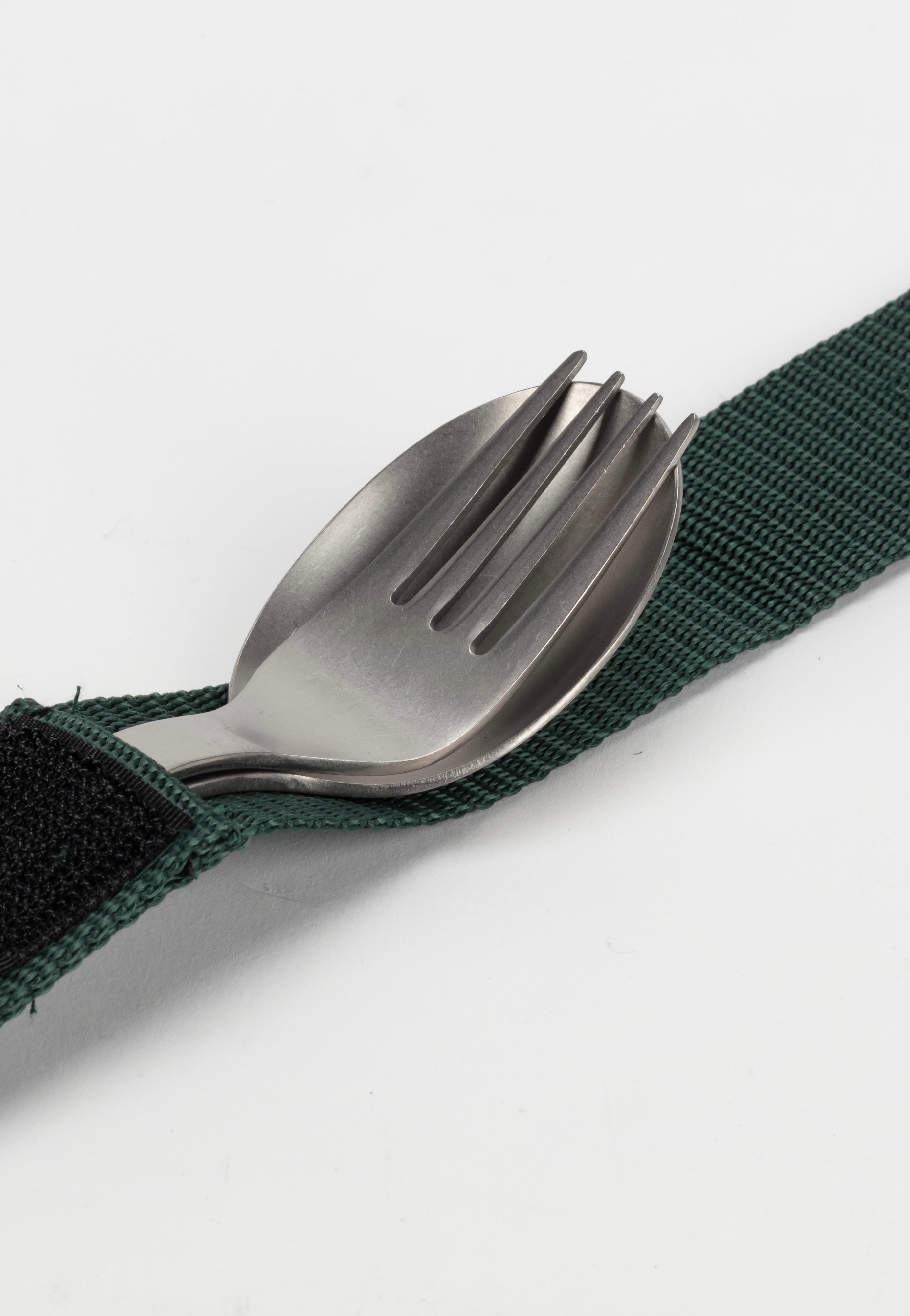 Snow Peak - Titanium Fork & Spoon Darkgreen - Cutlery Set | Neutral-Image