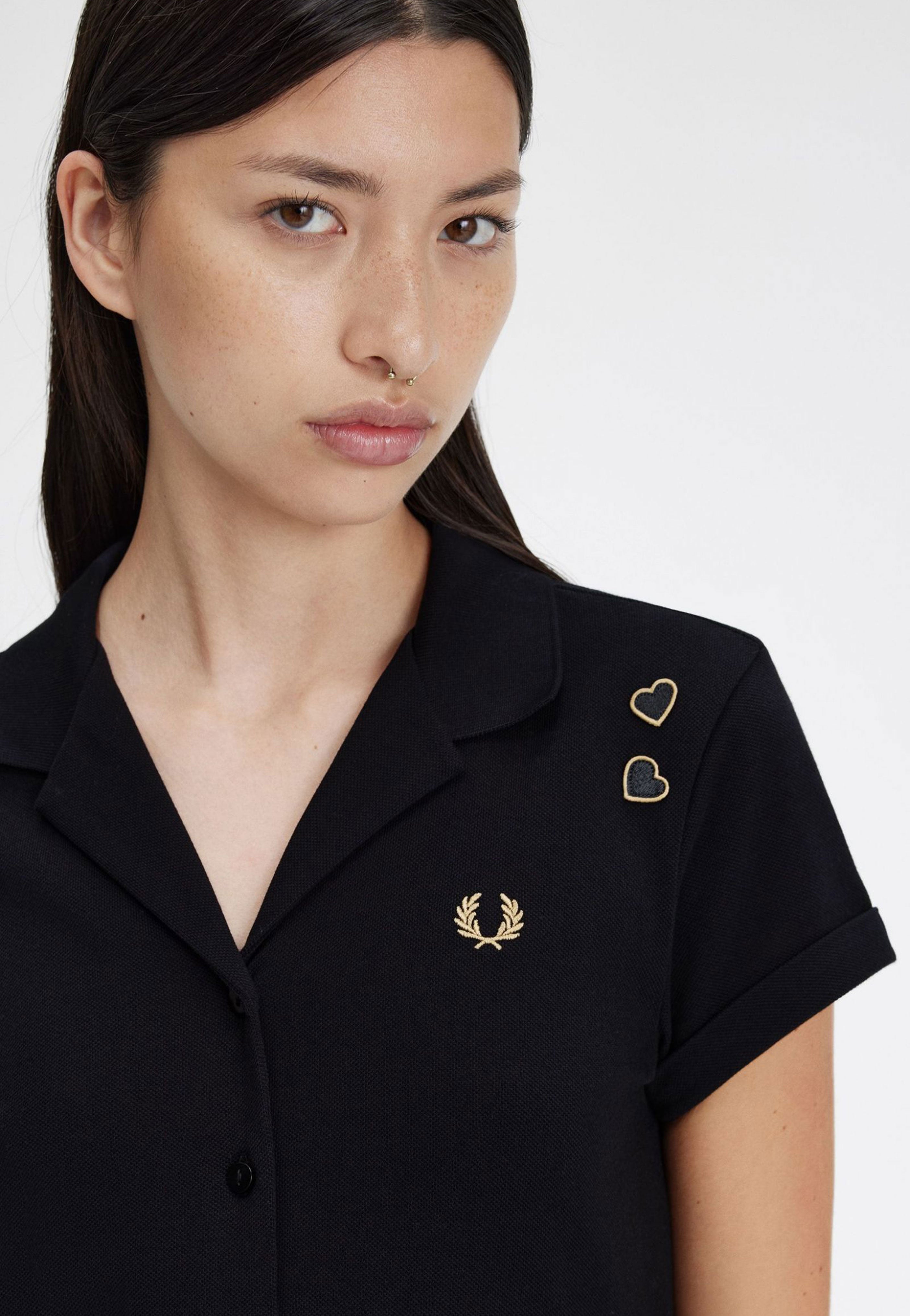 Fred Perry x Amy Winehouse - Button Thru Pique Shirt Black - Dress | Women-Image