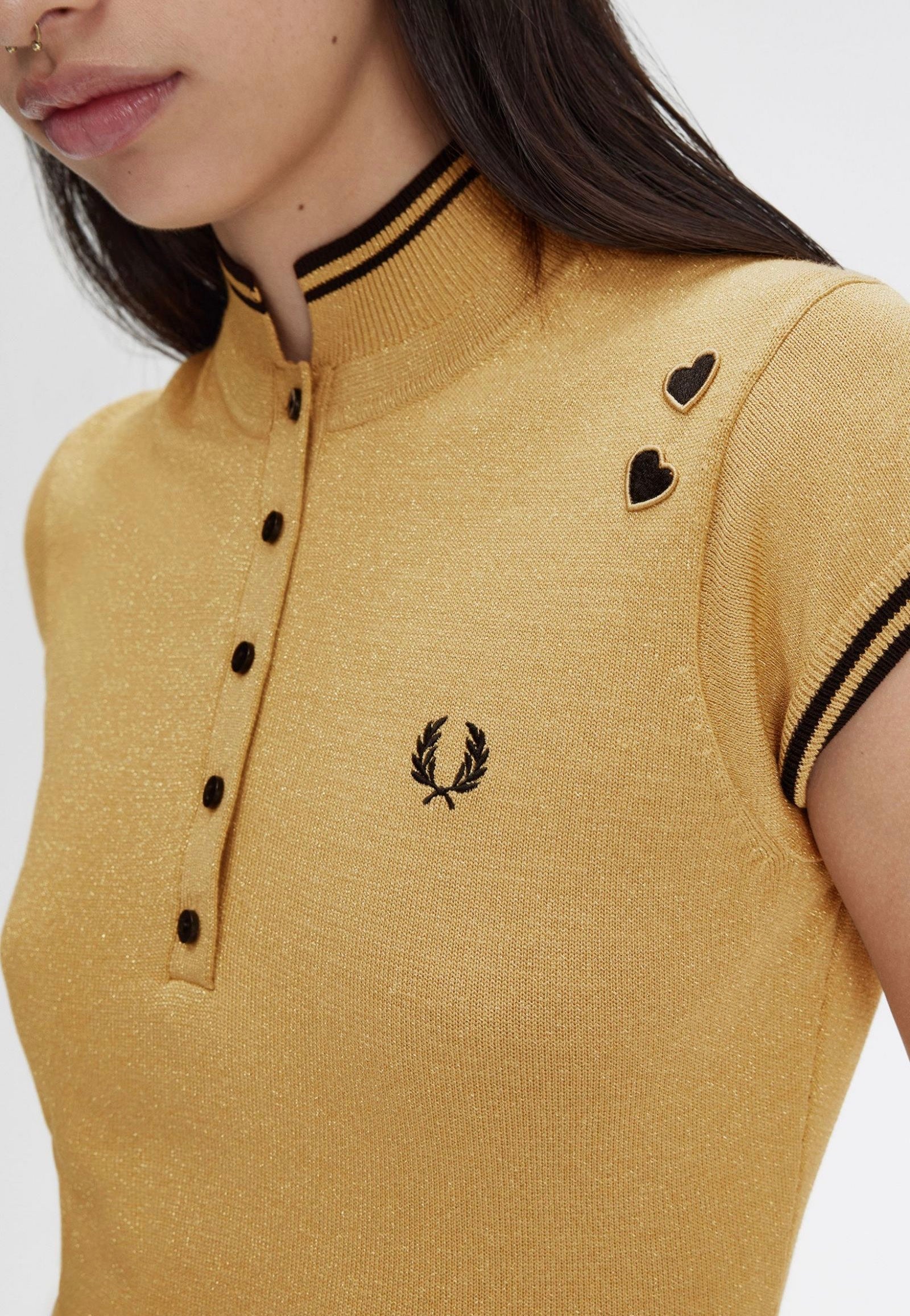 Fred Perry x Amy Winehouse - Metallic Knitted 1964 Gold - Dress | Women-Image