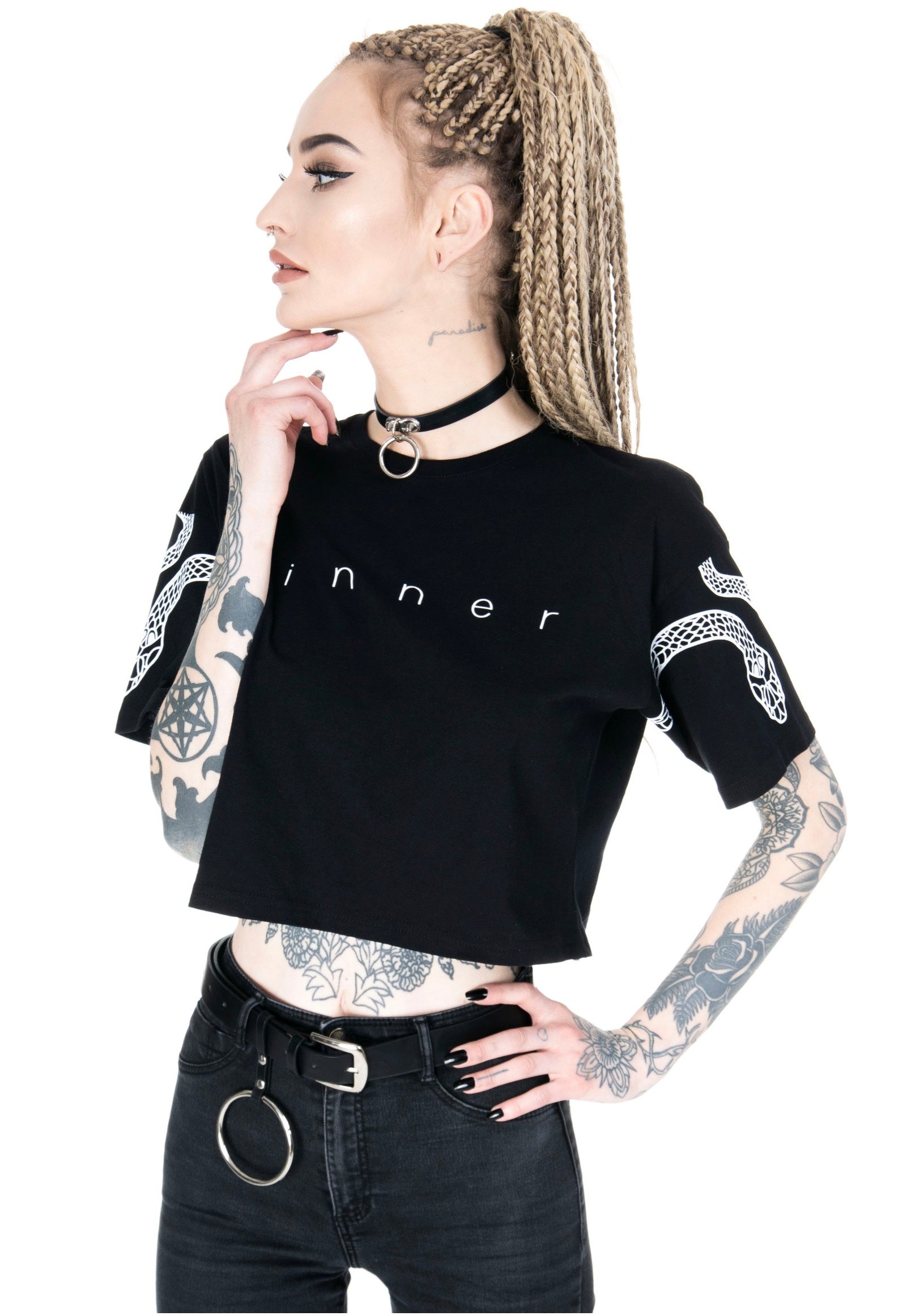 Restyle - Sinner Crop With Snakes Black/White - Top | Women-Image