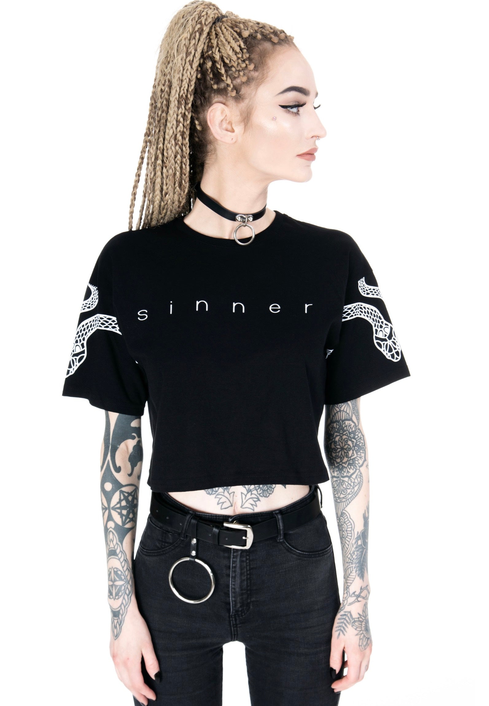 Restyle - Sinner Crop With Snakes Black/White - Top | Women-Image