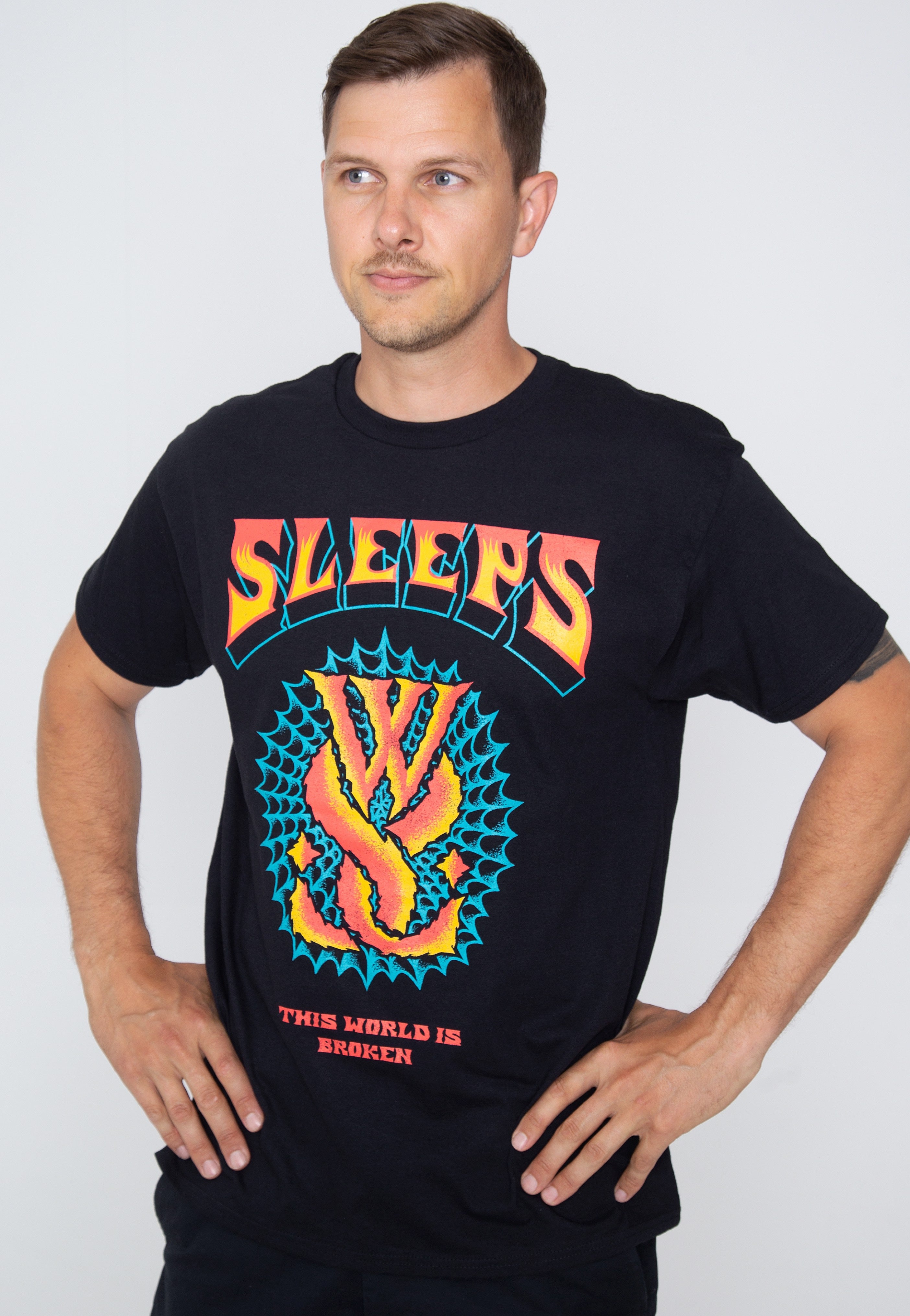 While She Sleeps - This World Is Broken - T-Shirt | Men-Image