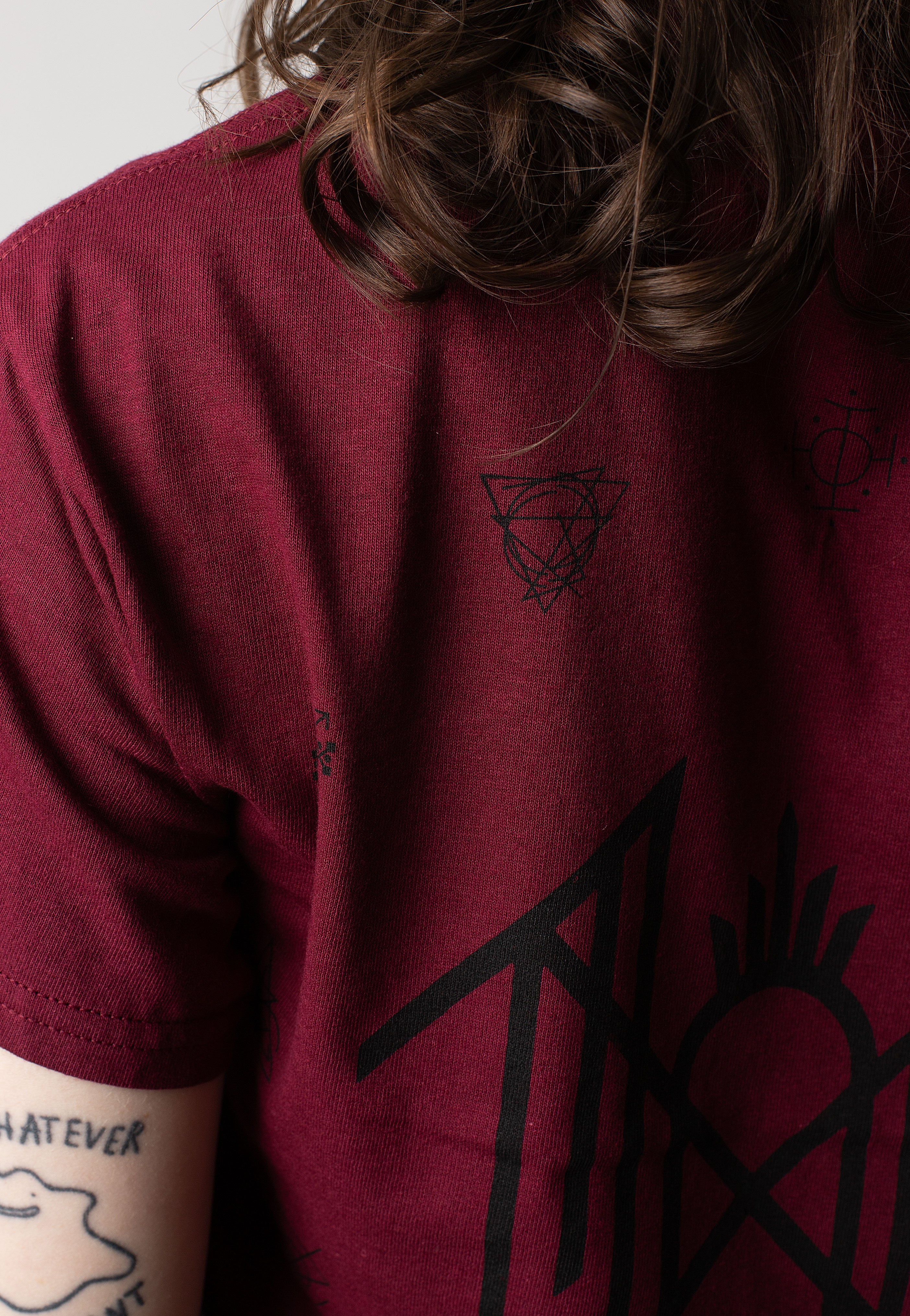 Sleep Token - Runes Maroon - T-Shirt | Women-Image