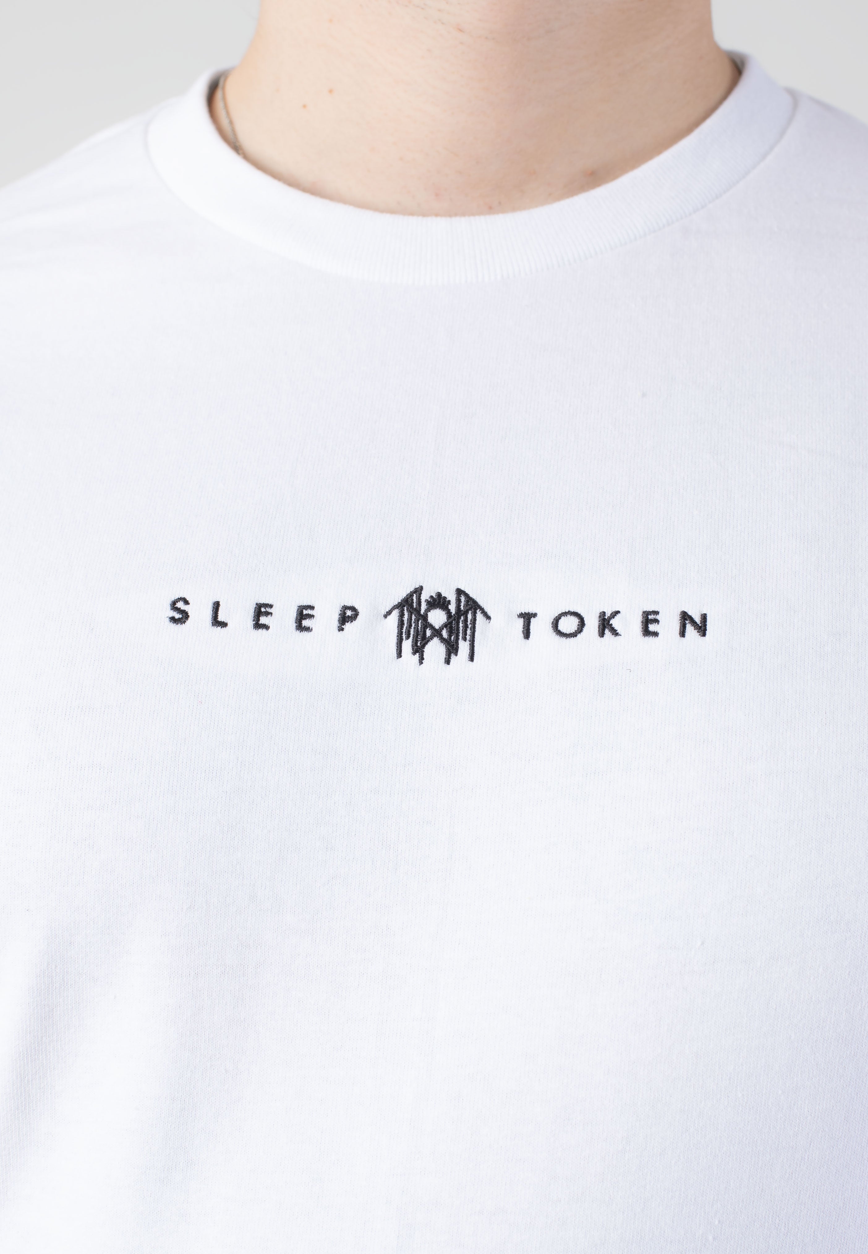 Sleep Token - Small Logo Embroidered White - T-Shirt | Men-Image