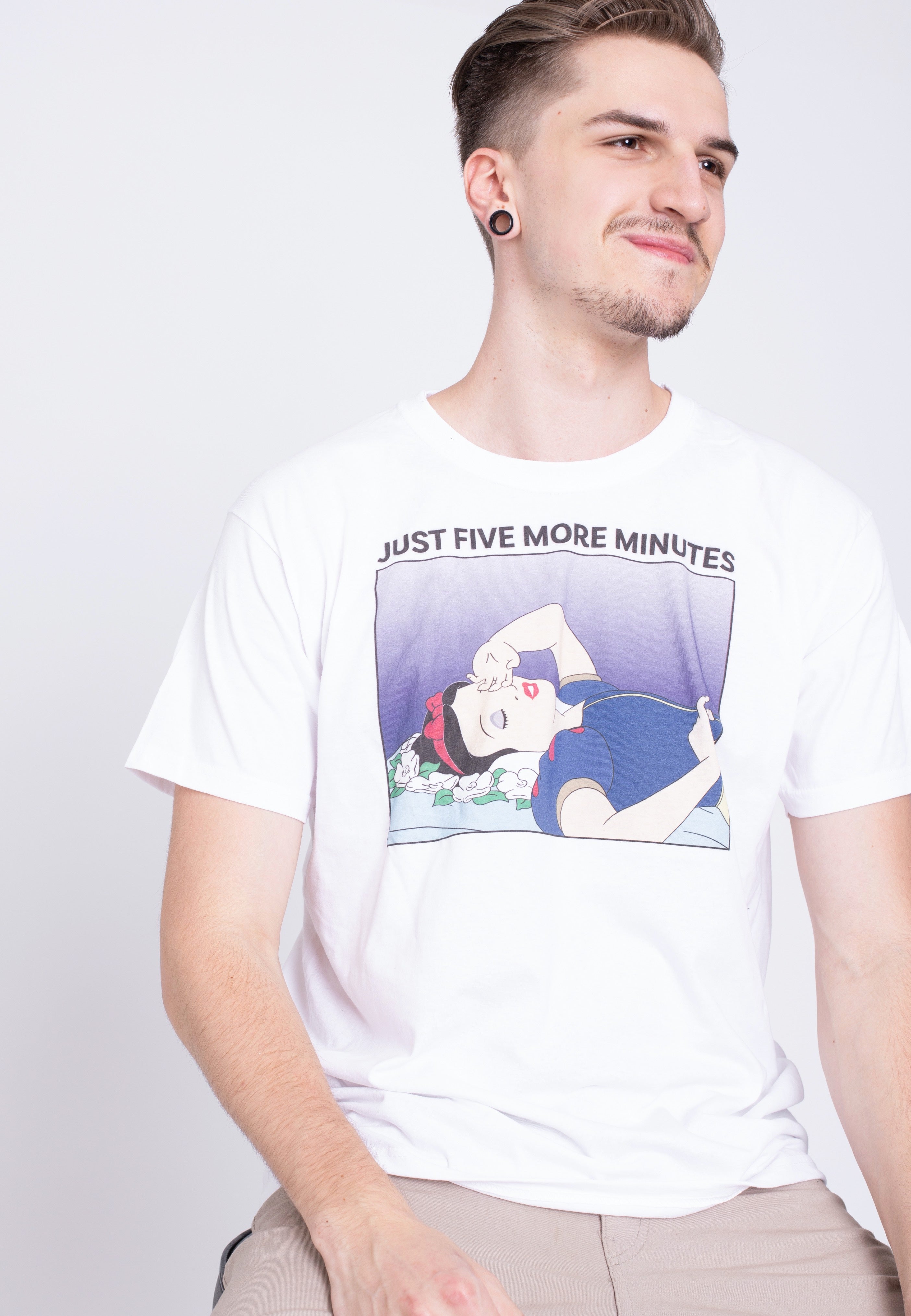 Snow White And The Seven Dwarfs - Snooze White - T-Shirt | Men-Image