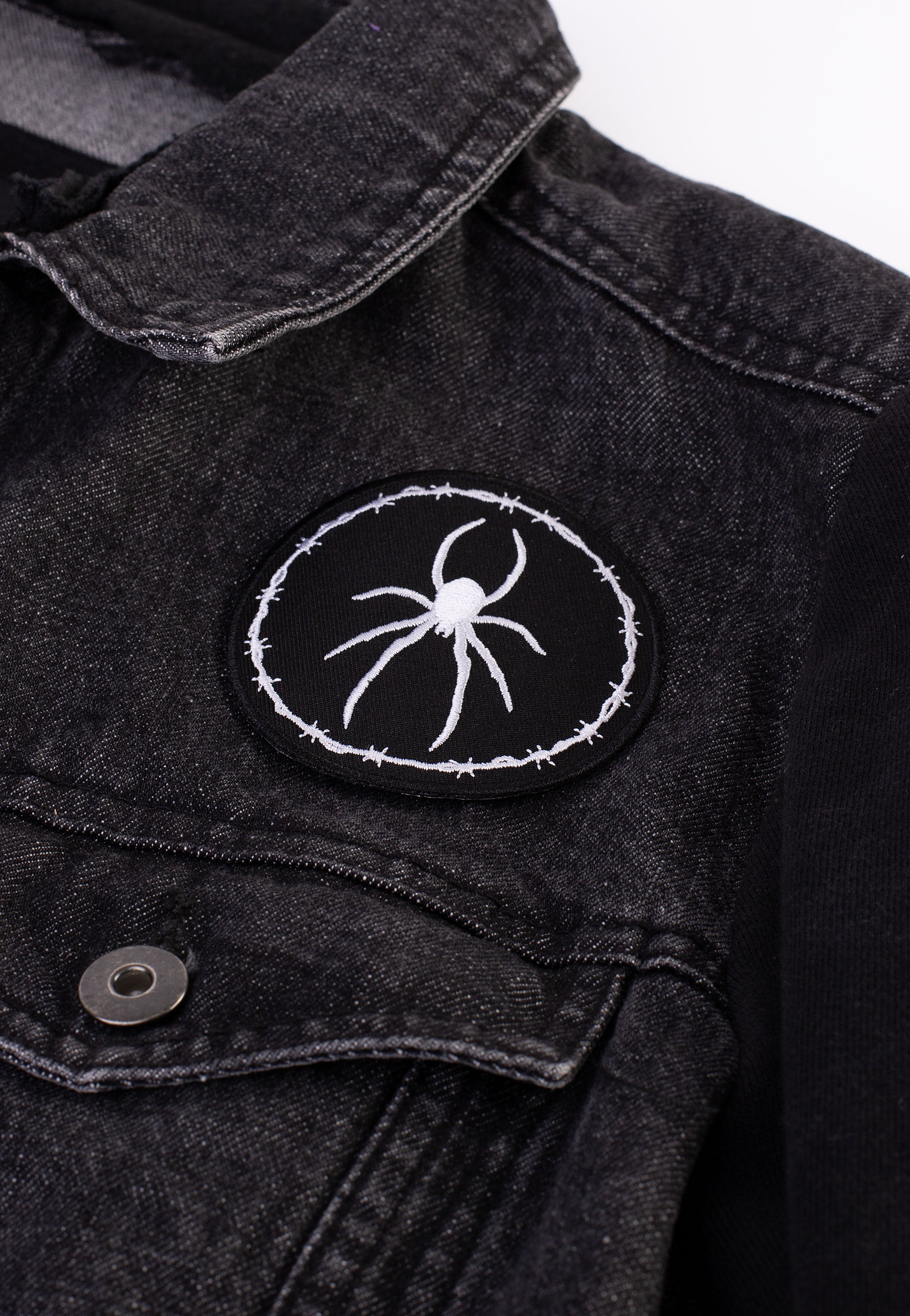 Sourpuss Clothing - Barbed Wire Spider - Patch | Neutral-Image