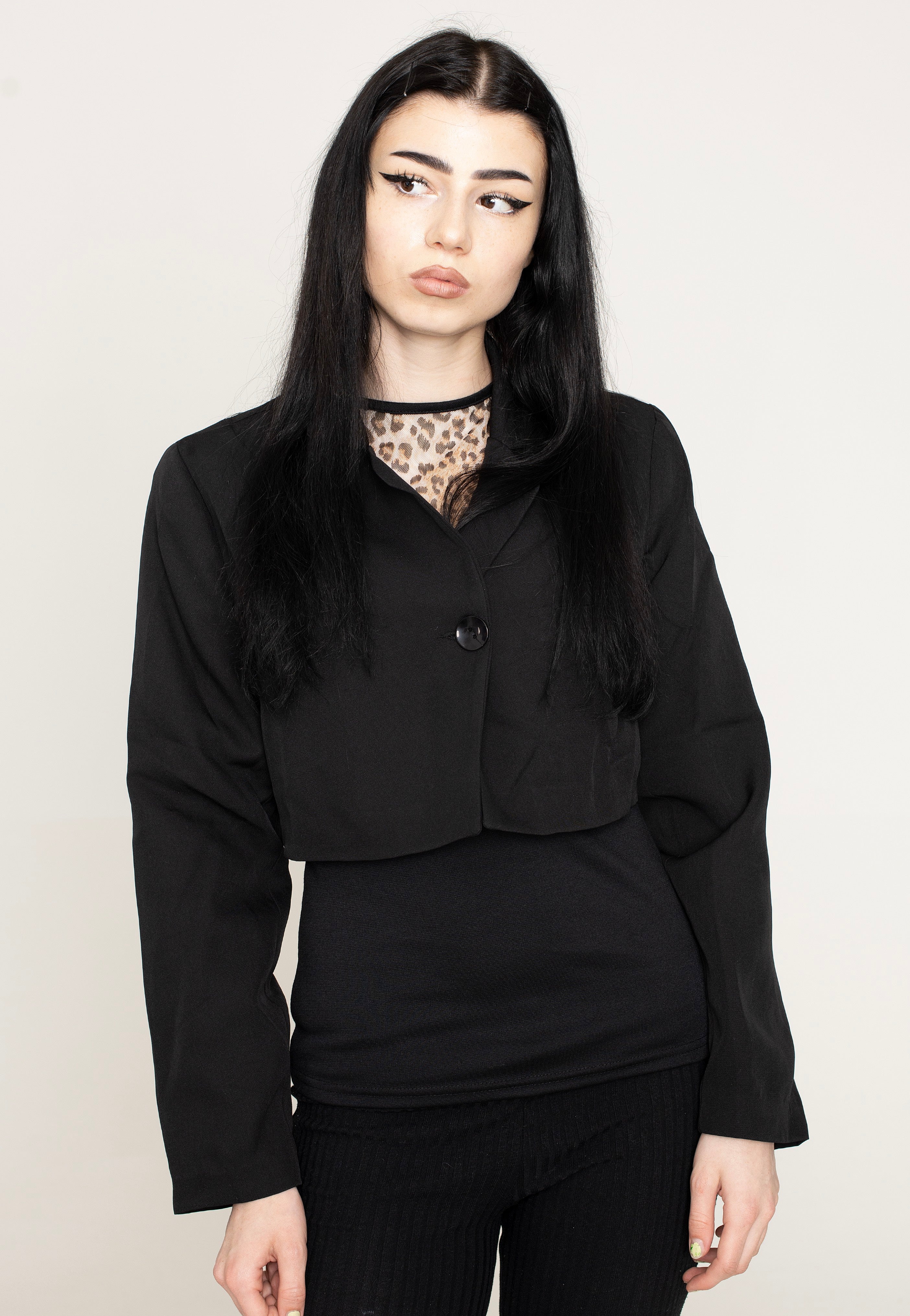 Foxblood - Crop Boss Black - Blazer | Women-Image