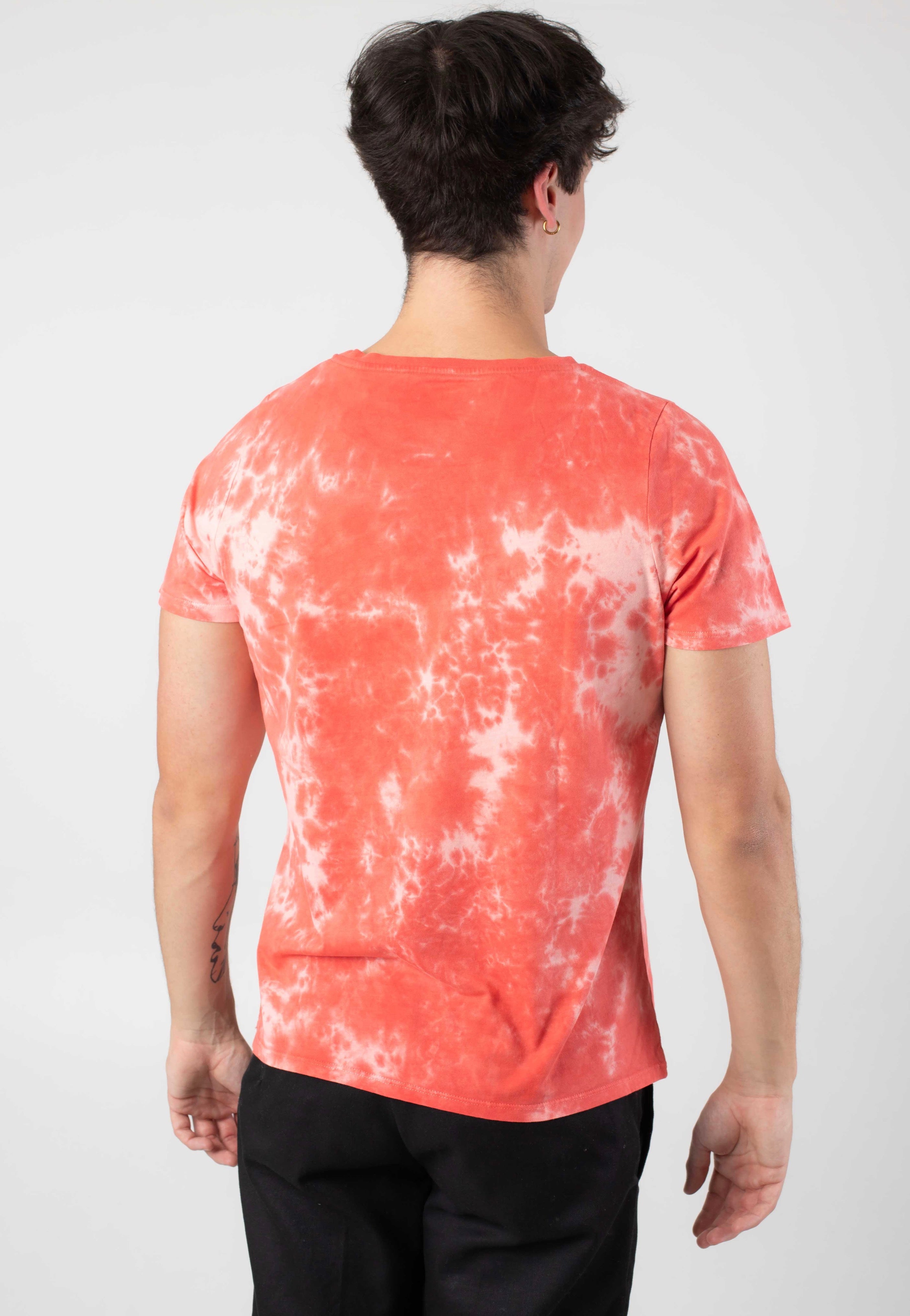 Stranger Things - Bike Silhouette Red Acid Wash - T-Shirt | Men-Image